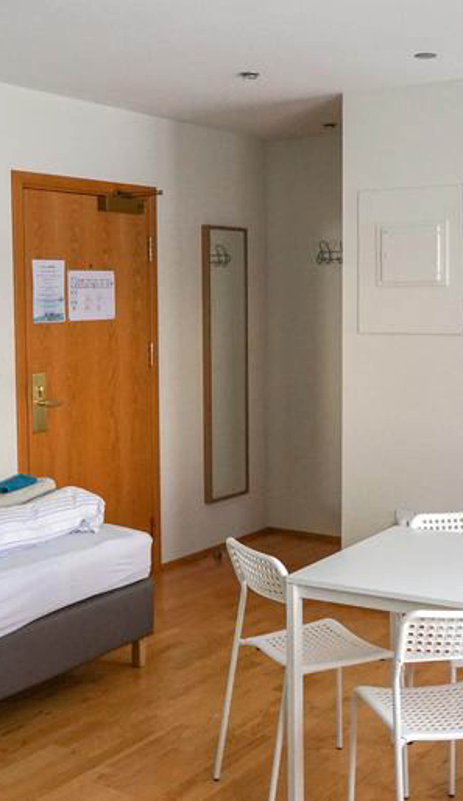 Start Hostel