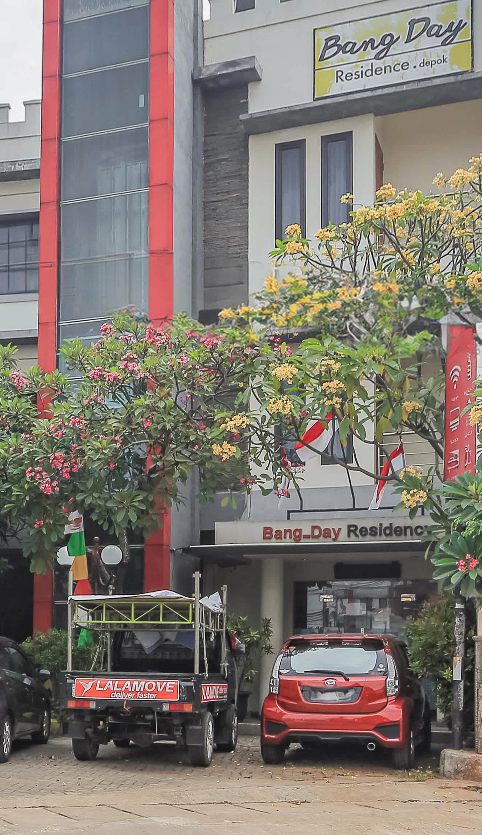 OYO Bang Day Residence