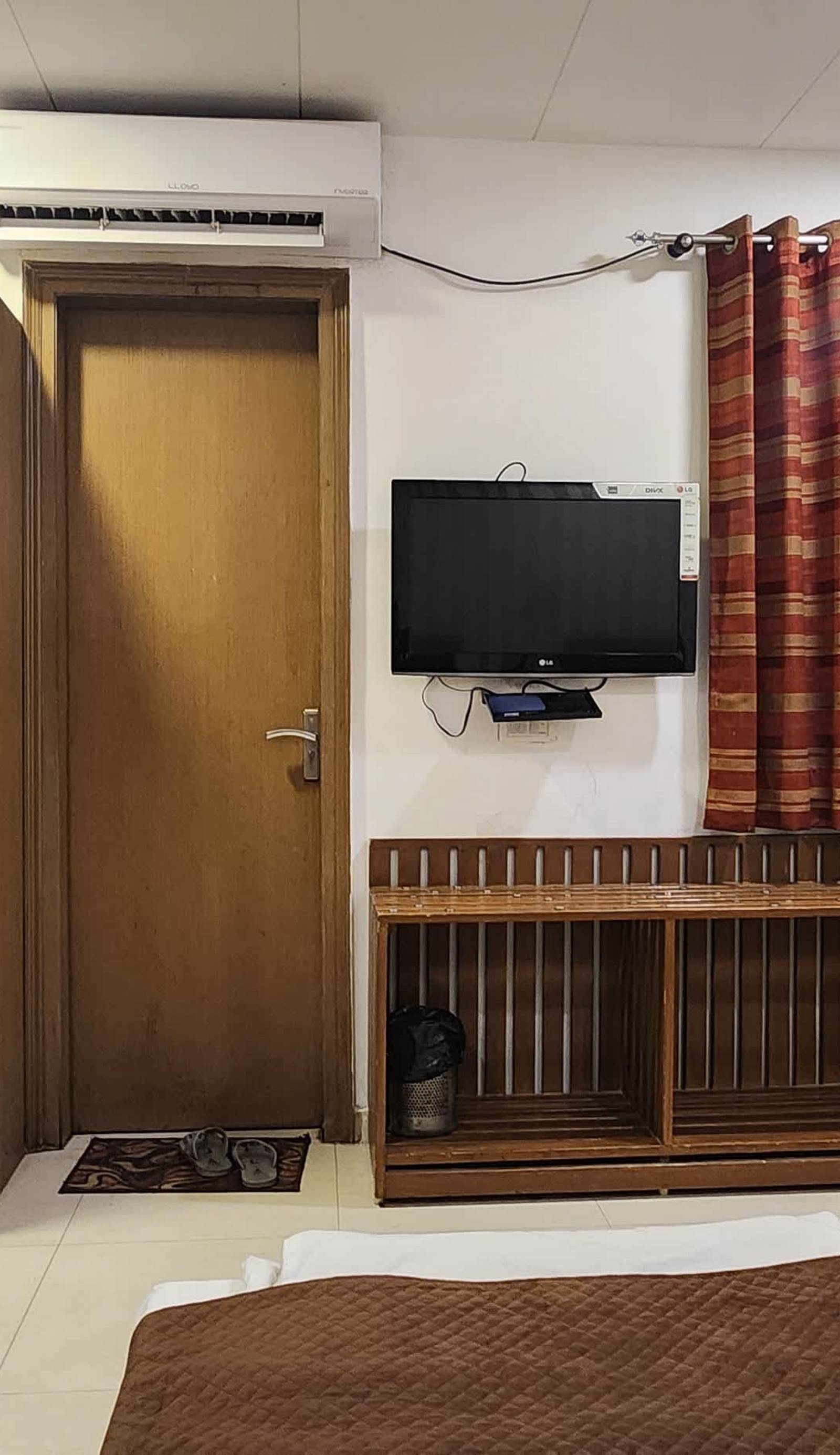 Hotel Arina Inn