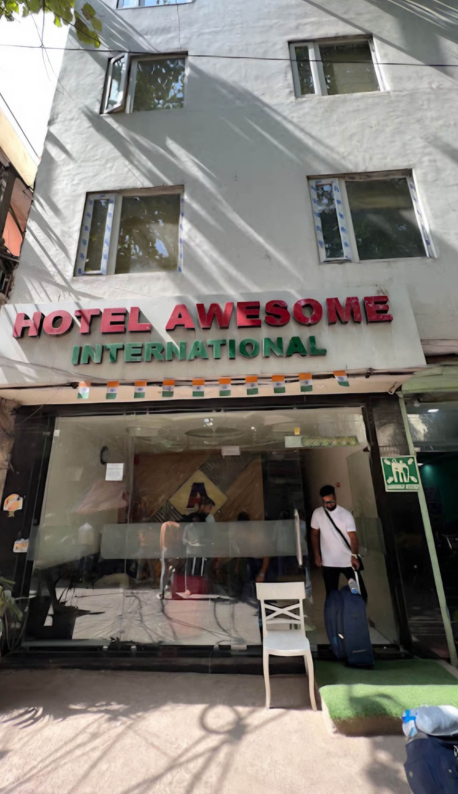 Hotel Awesome International