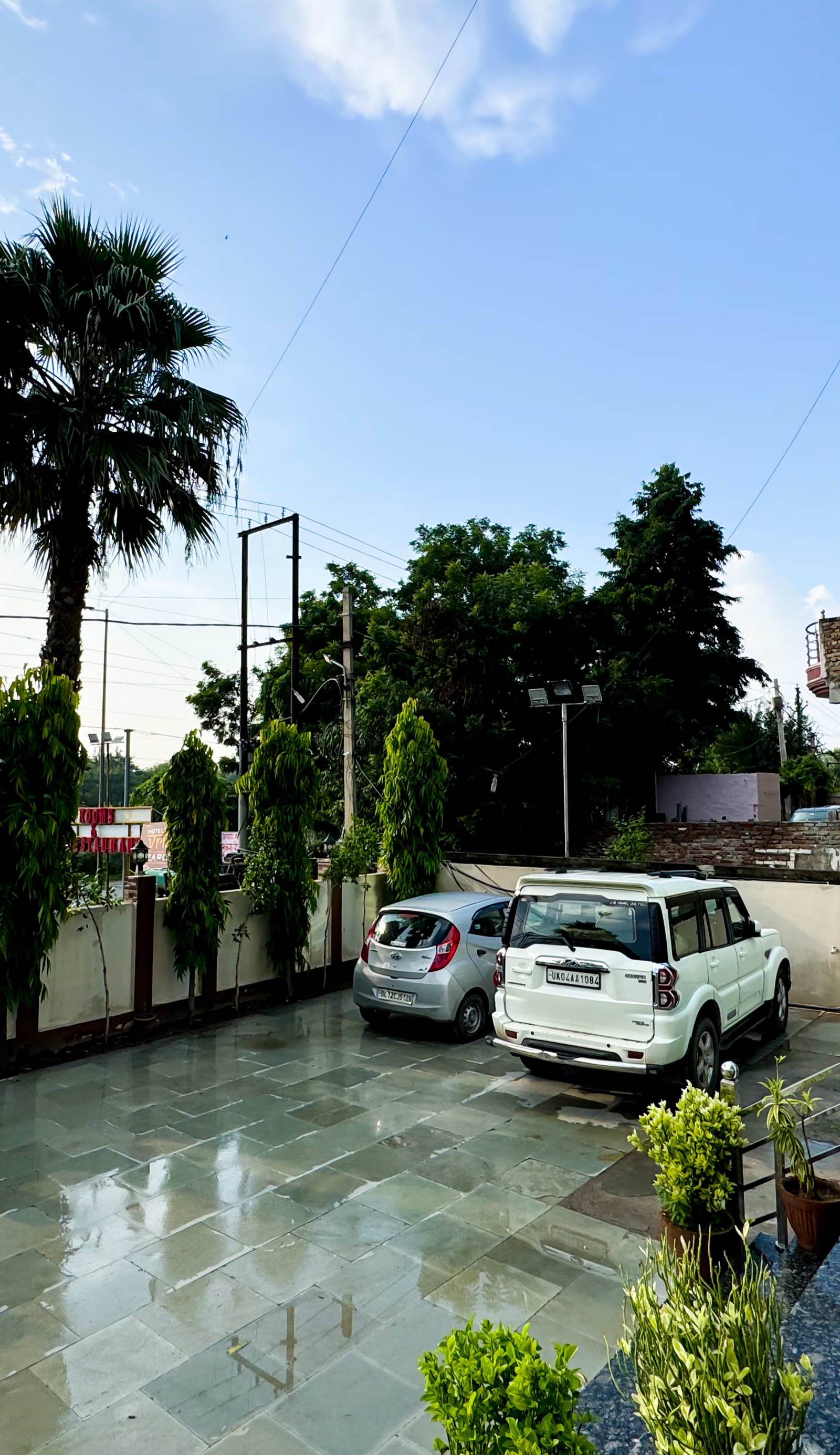 Hotel Vrinda Sarovar
