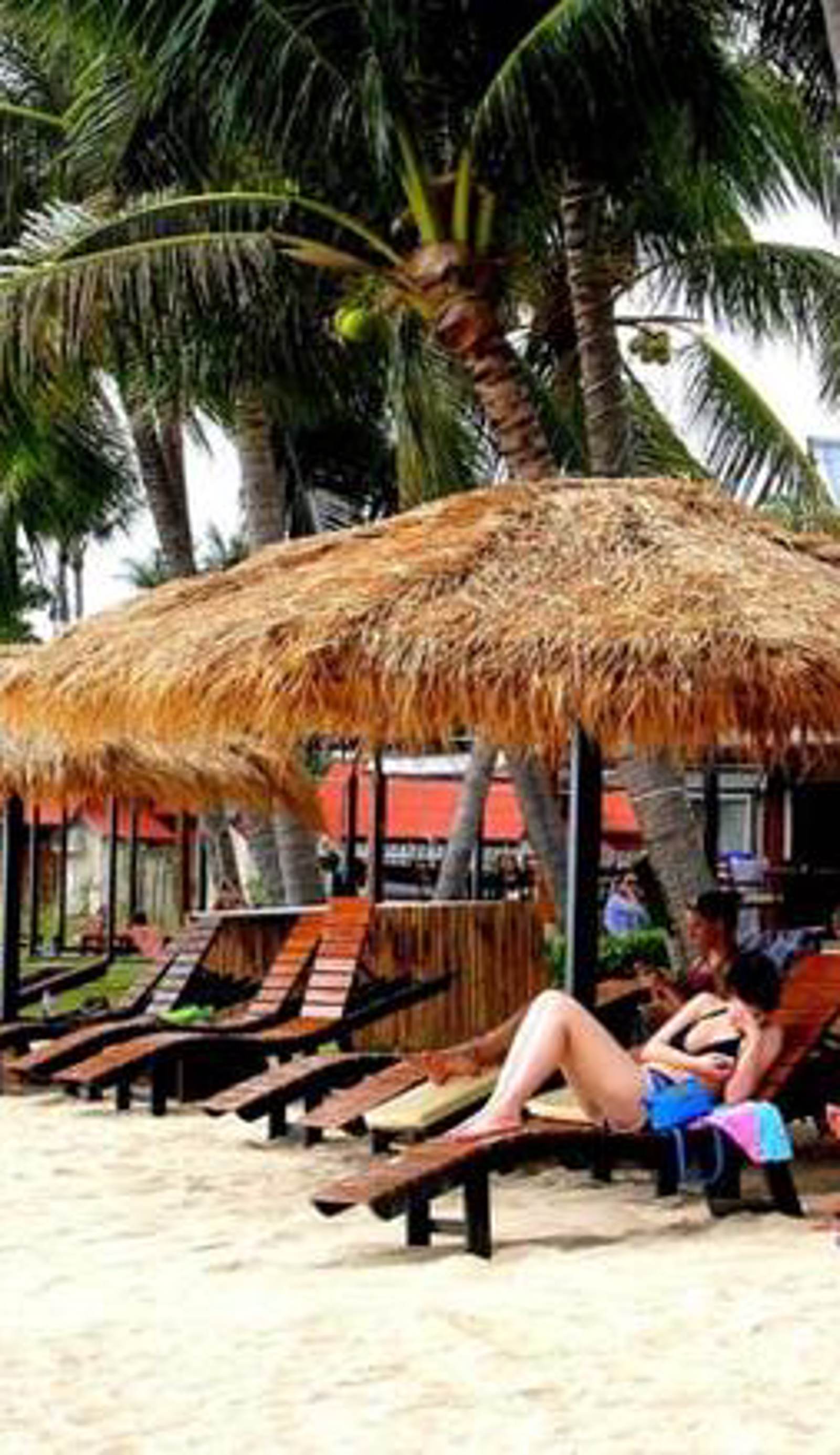 Infinity Beach Club