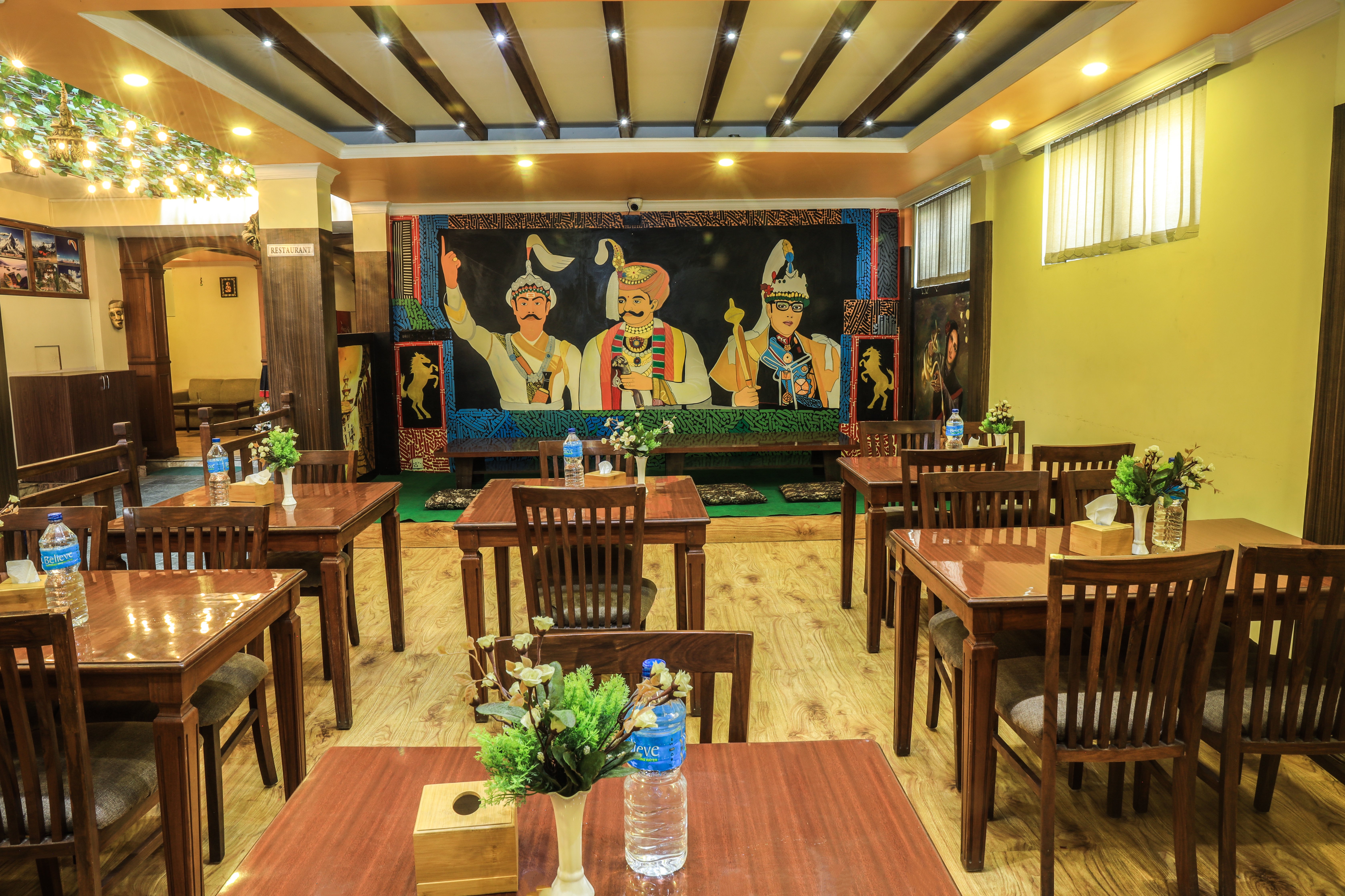 Royal Kings Hotel