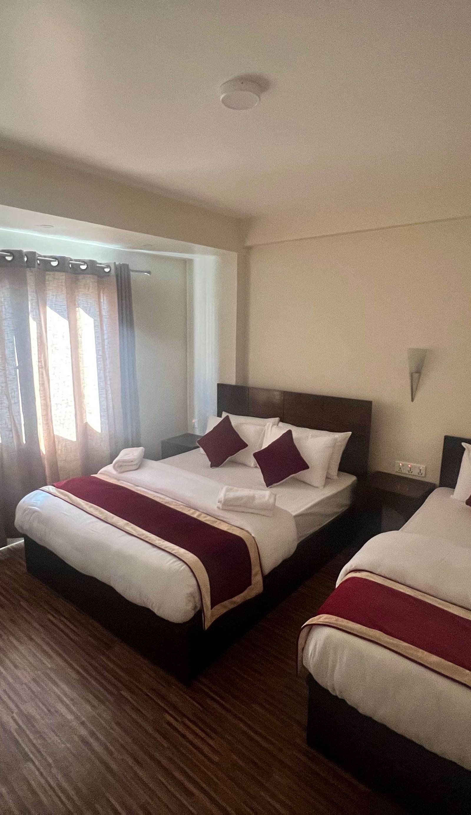 Hotel Down To Earth