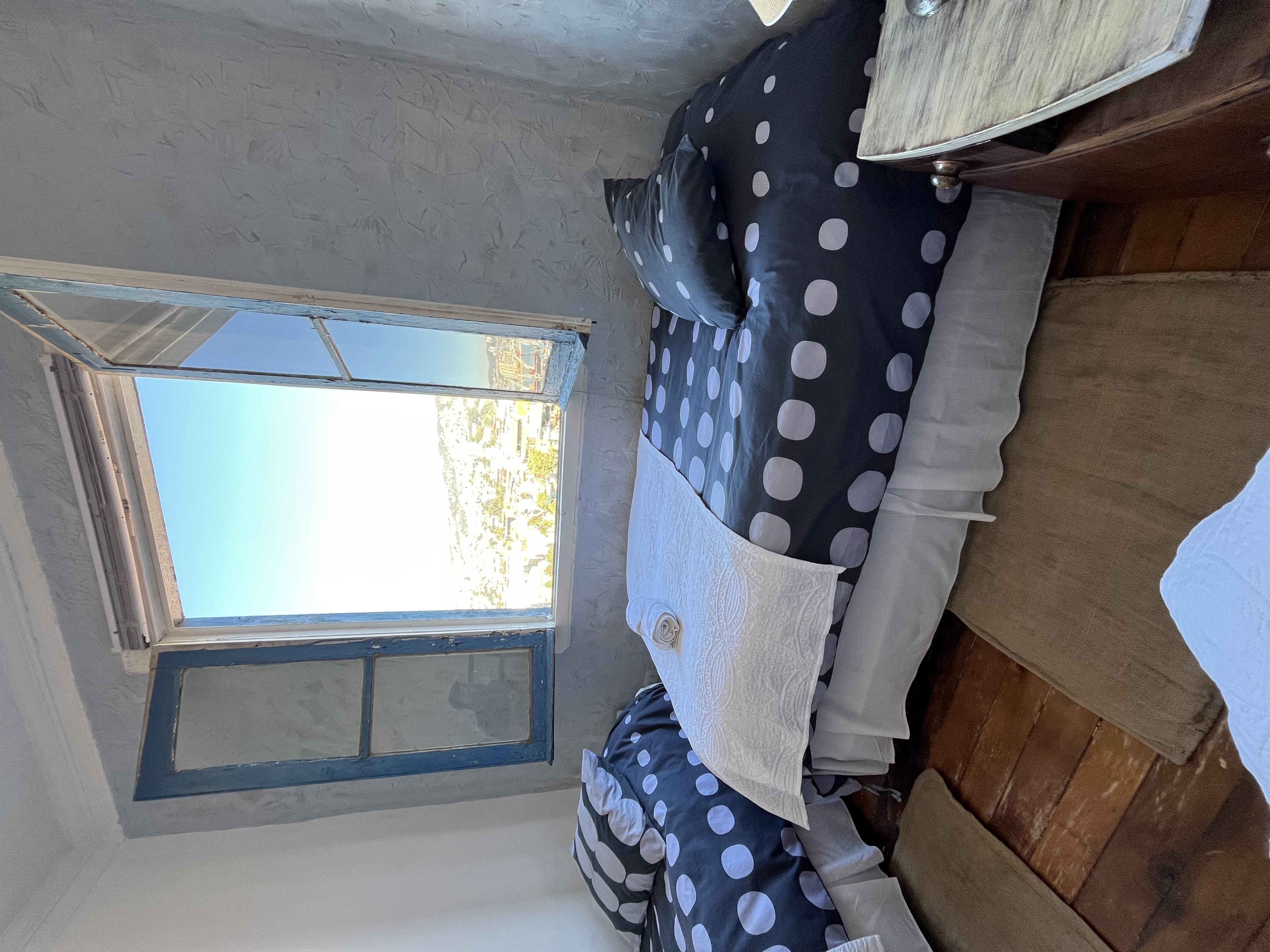 BB Casita Yellow