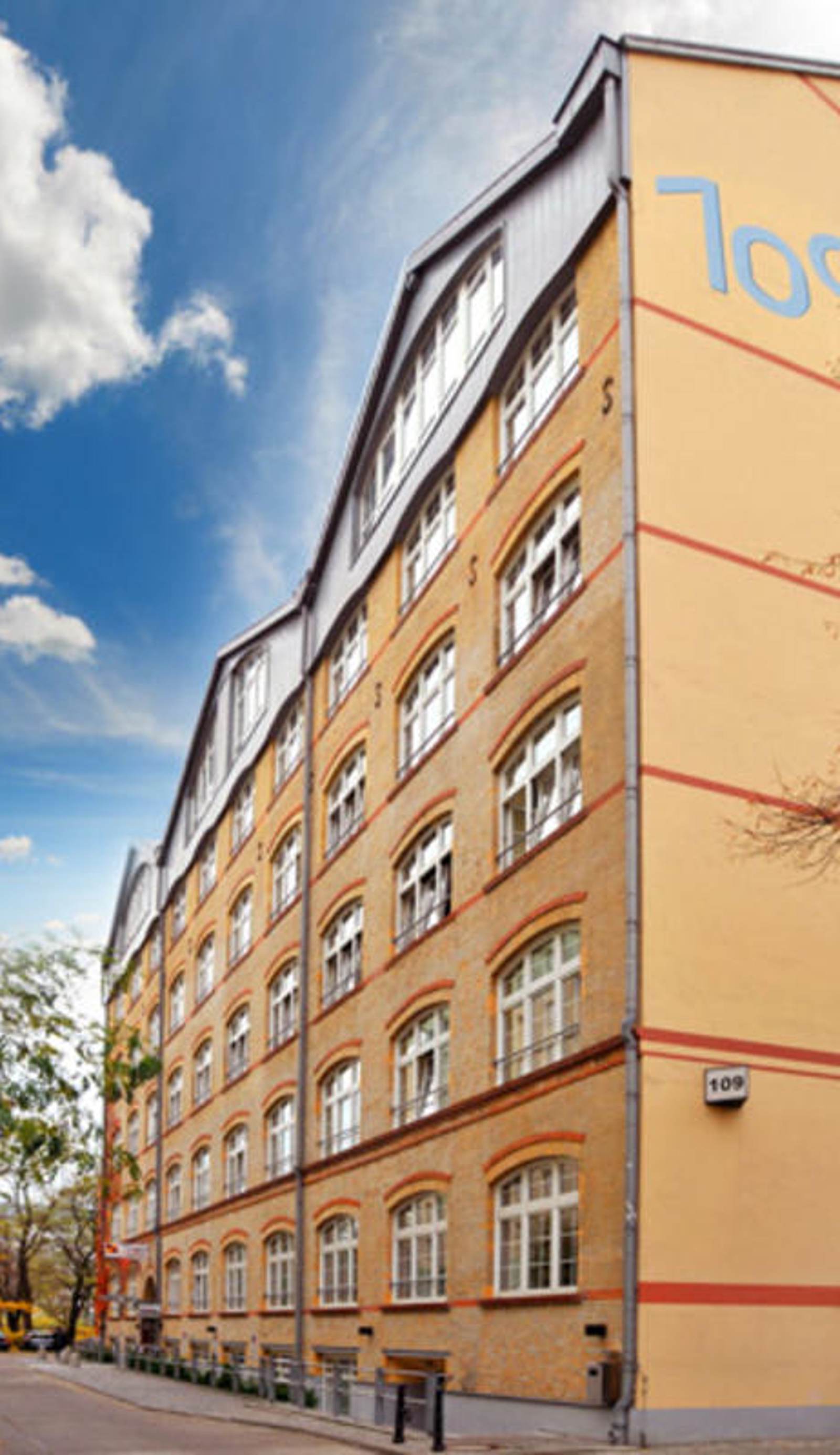 Singer109 - Backpacker Apartment Hostel