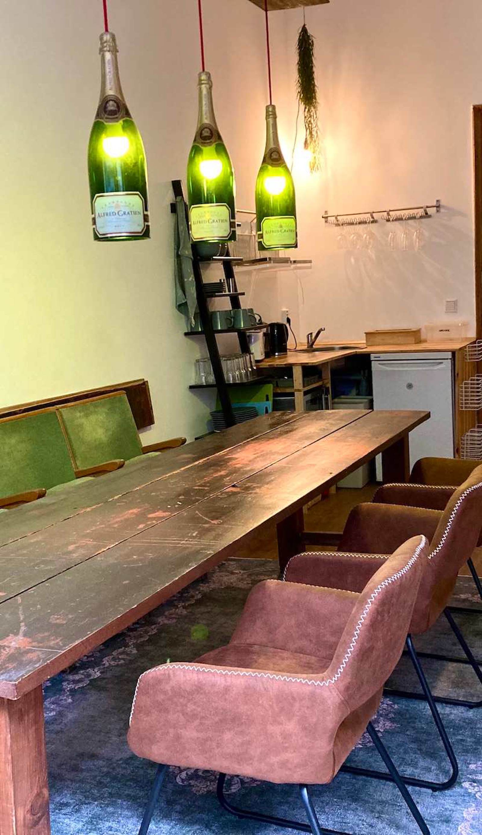Minimal Hostel No.41