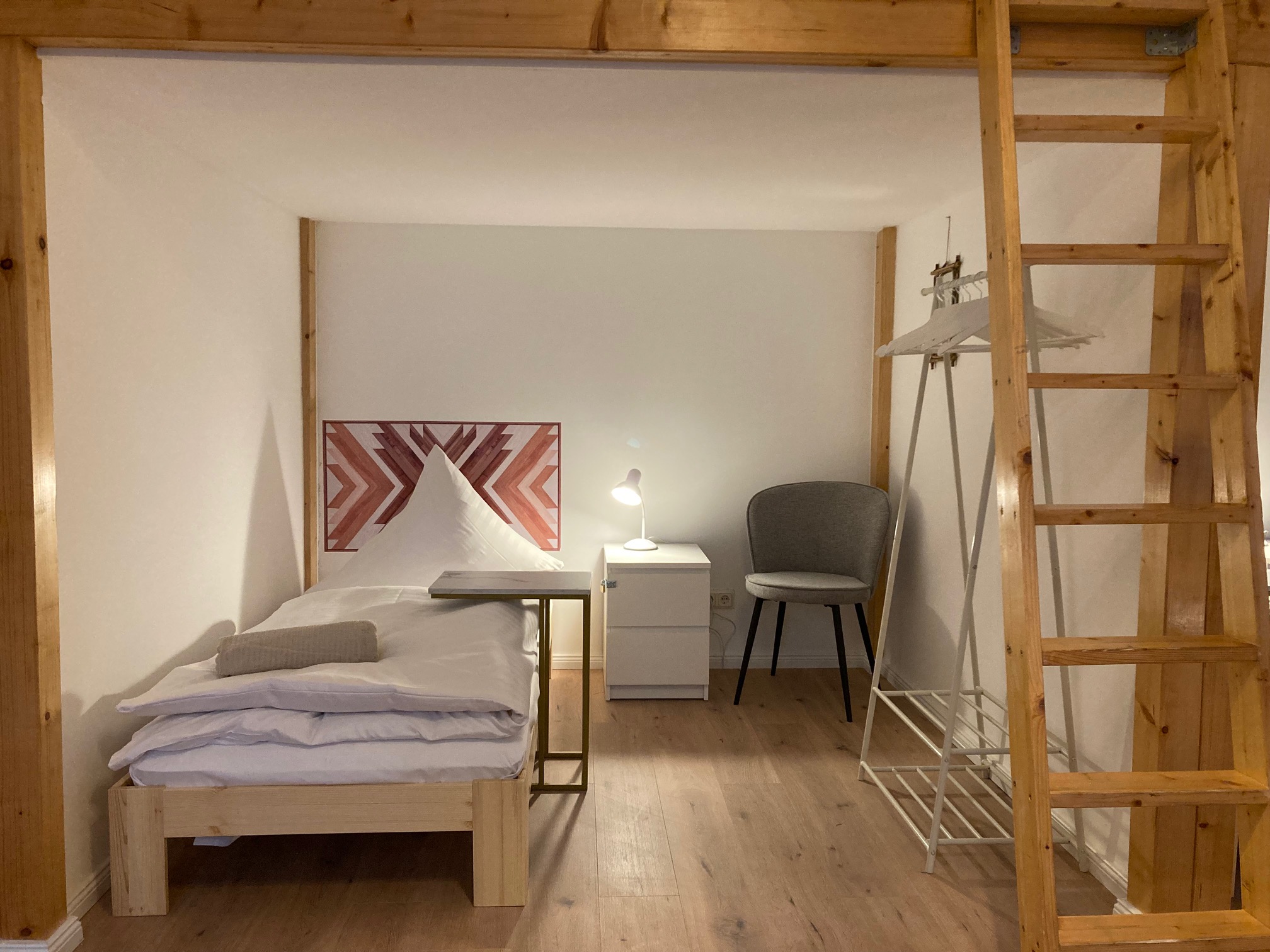 Minimal Hostel No.43