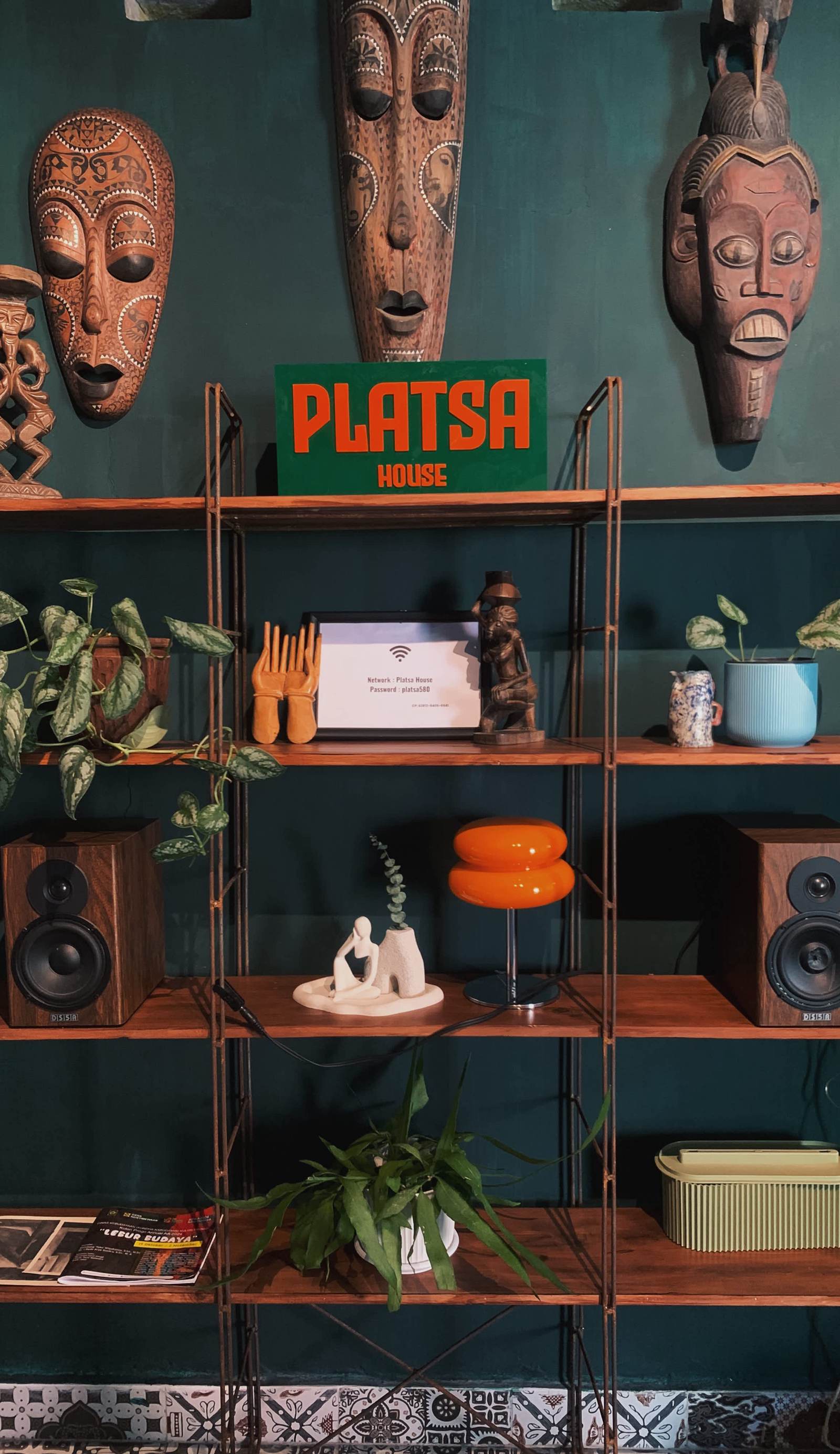 Platsa House