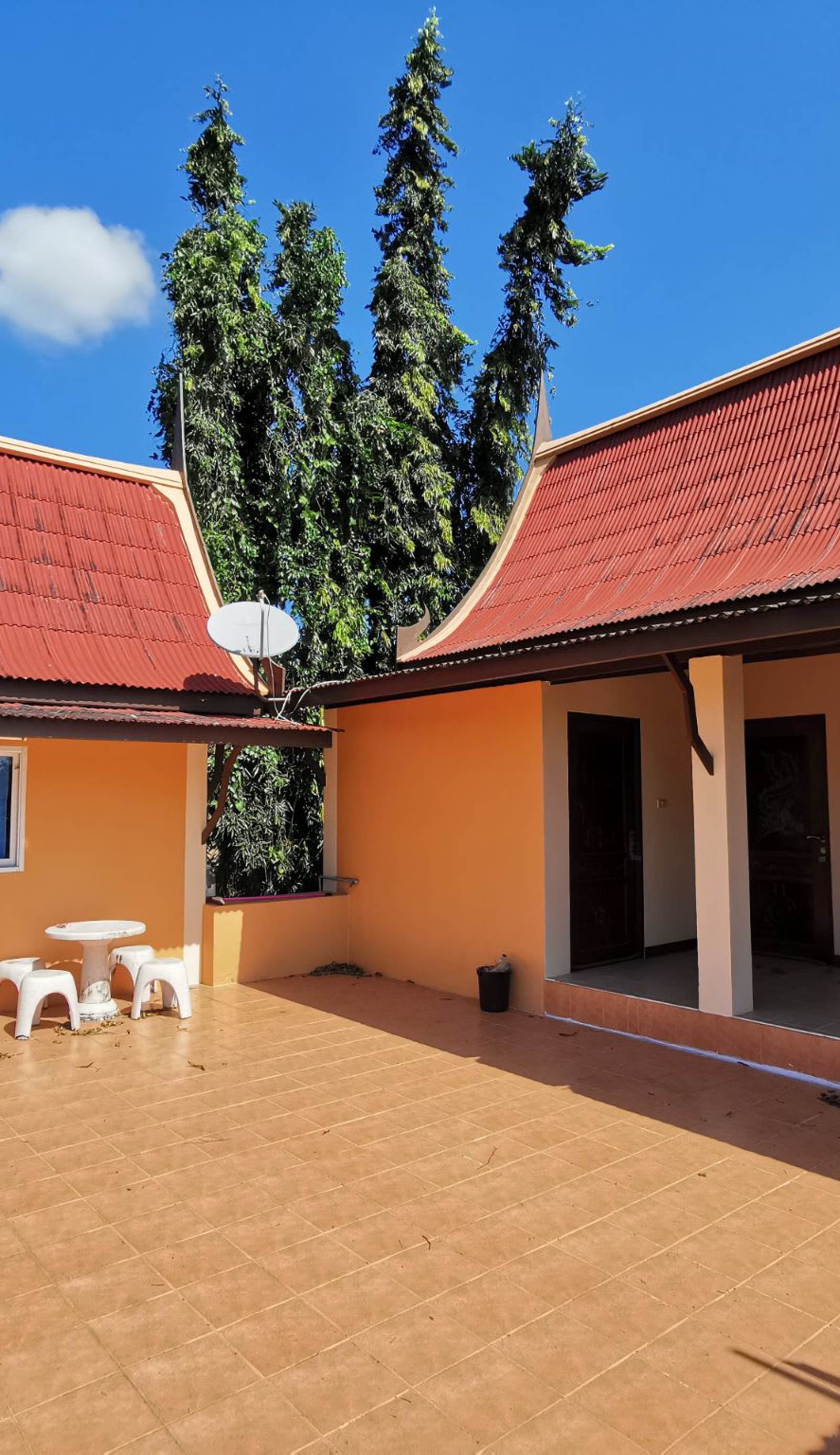 Lek Homestay