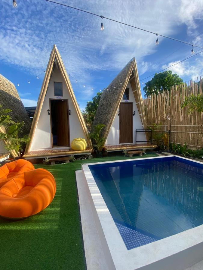 Happy Monkey Hostel