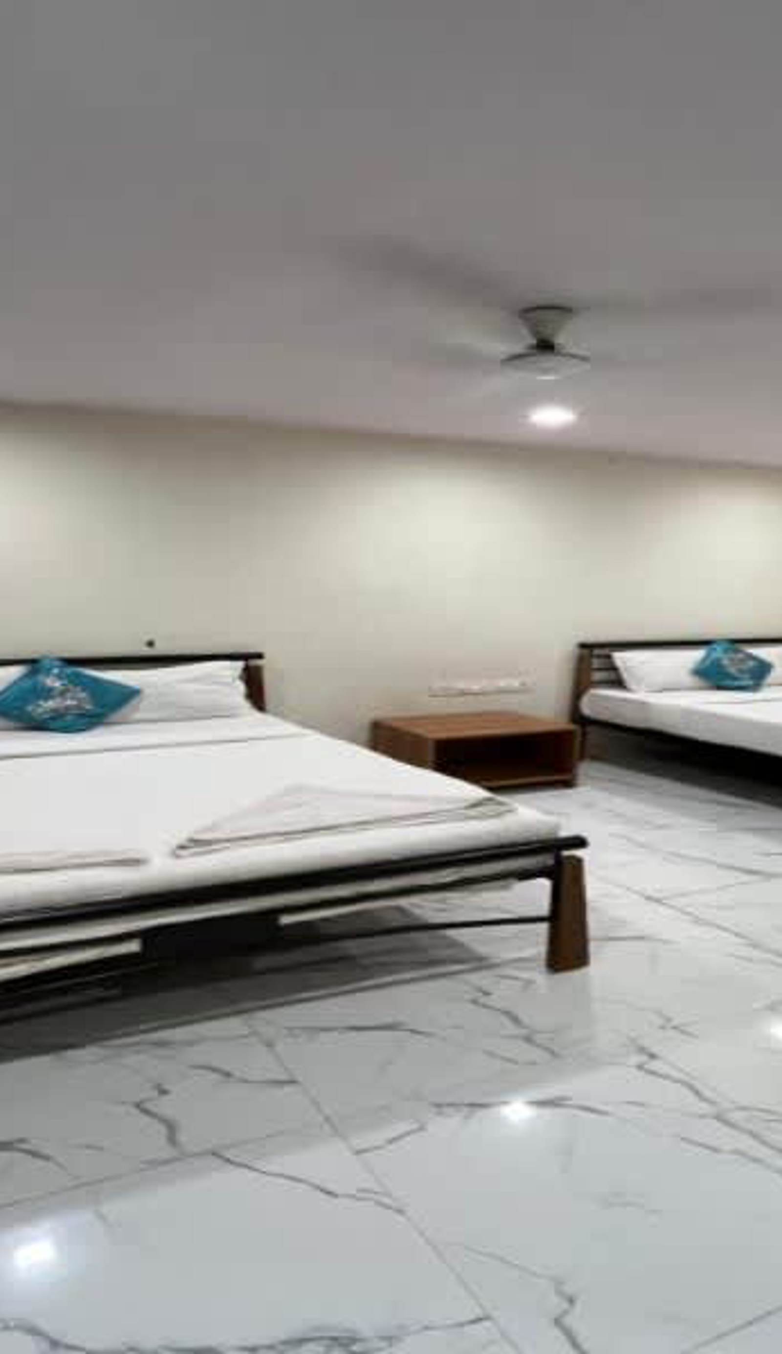 Red House Hostels