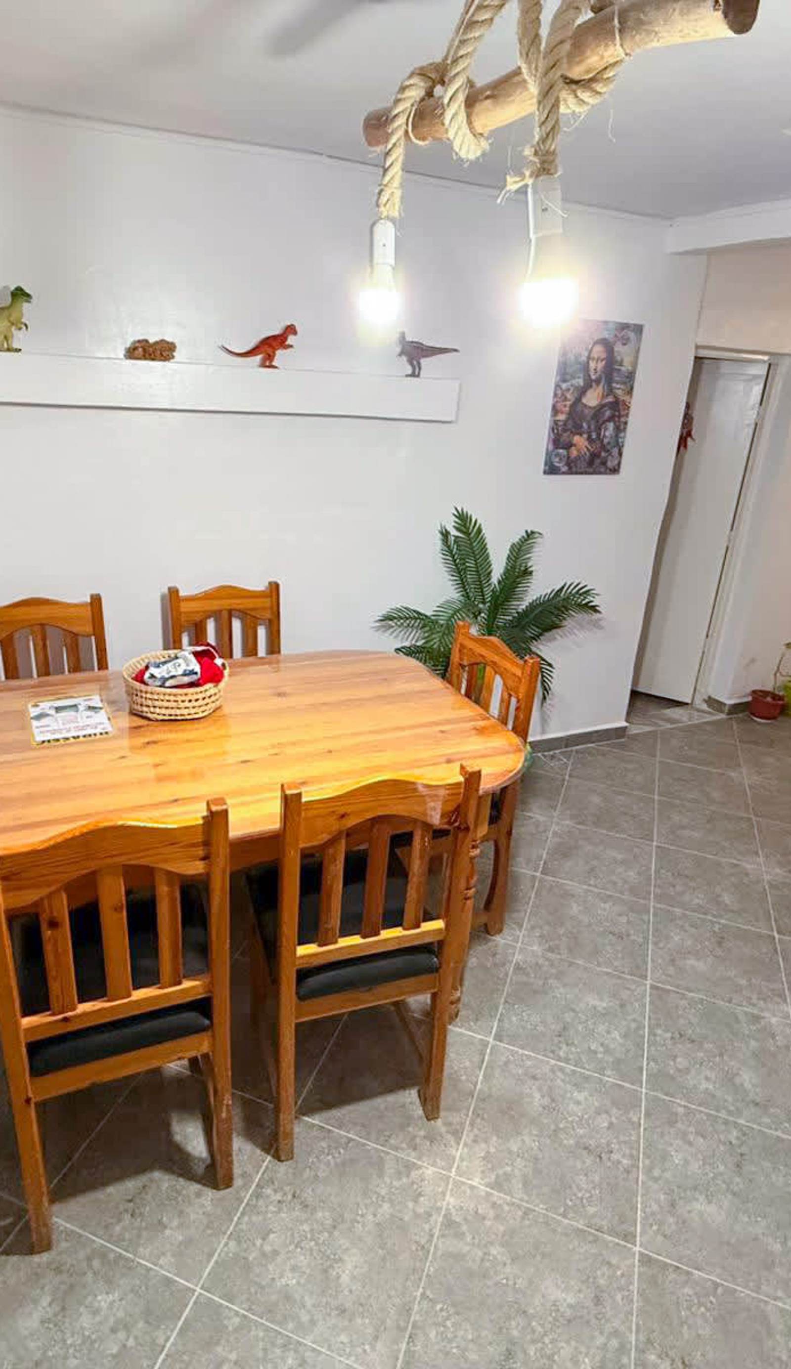 Jurassic Surf House Anza