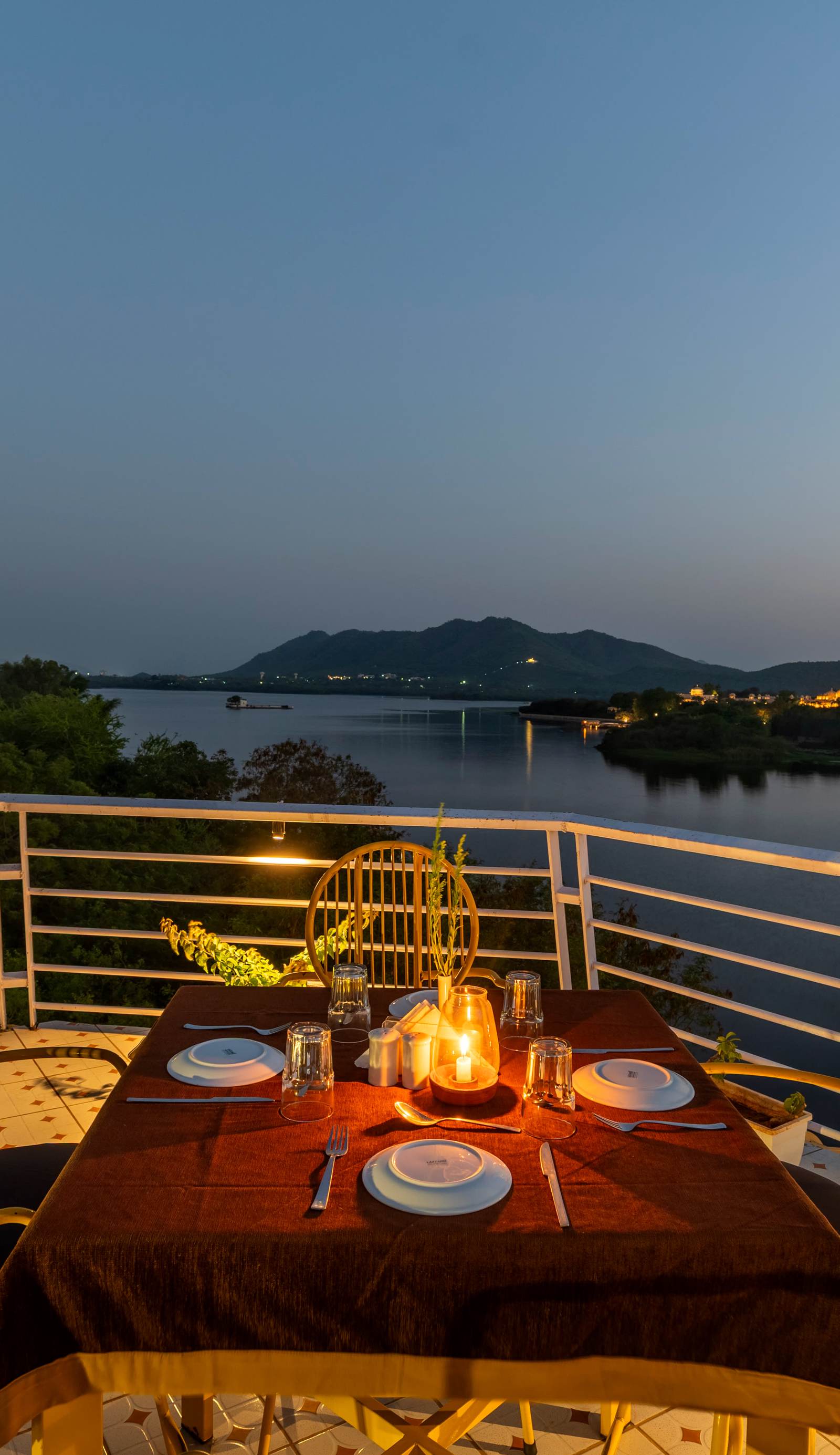 Young Monk Hostel Udaipur - Jaydurg Haveli