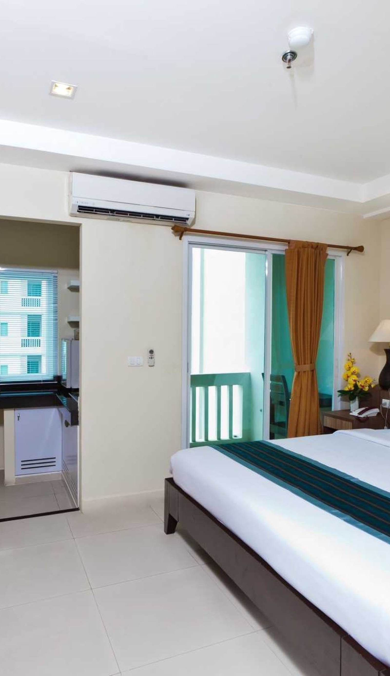 Sunday Platinum Suites