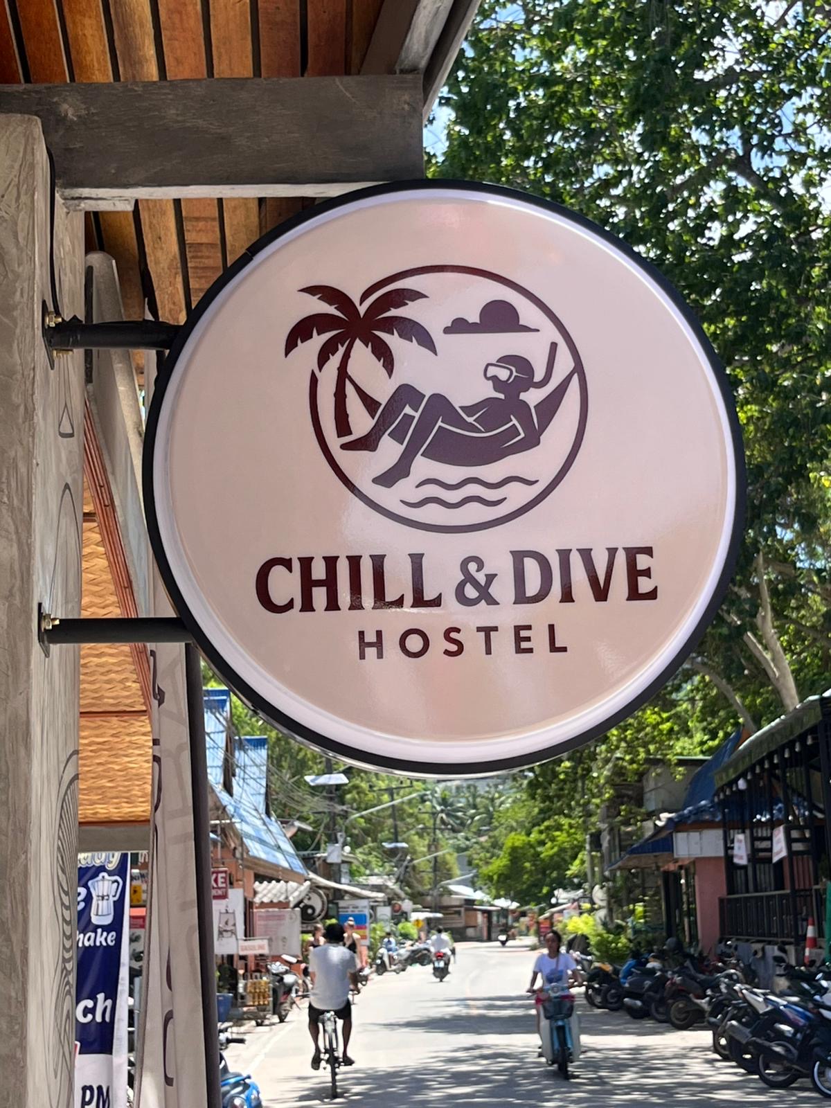 chill&dive hostel