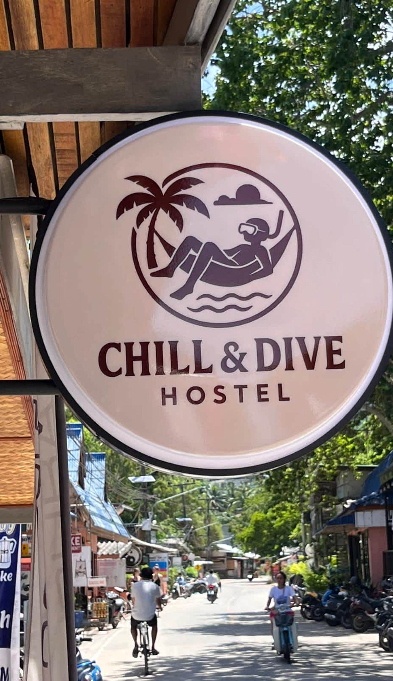 chill&dive hostel