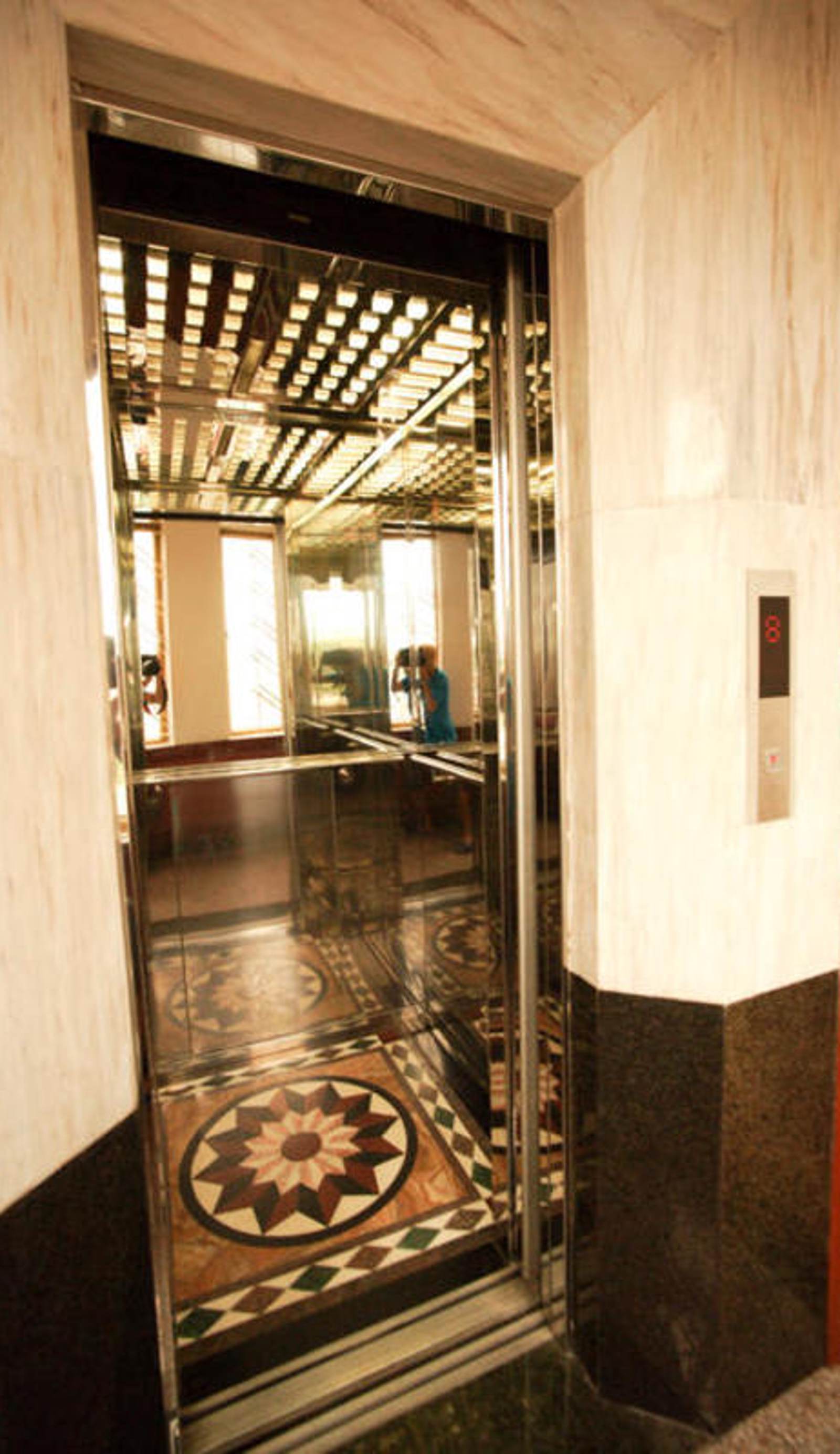 Hanoi Street Hotel