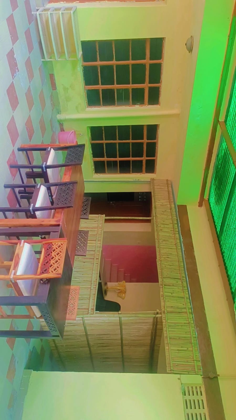 V Food Dormitory