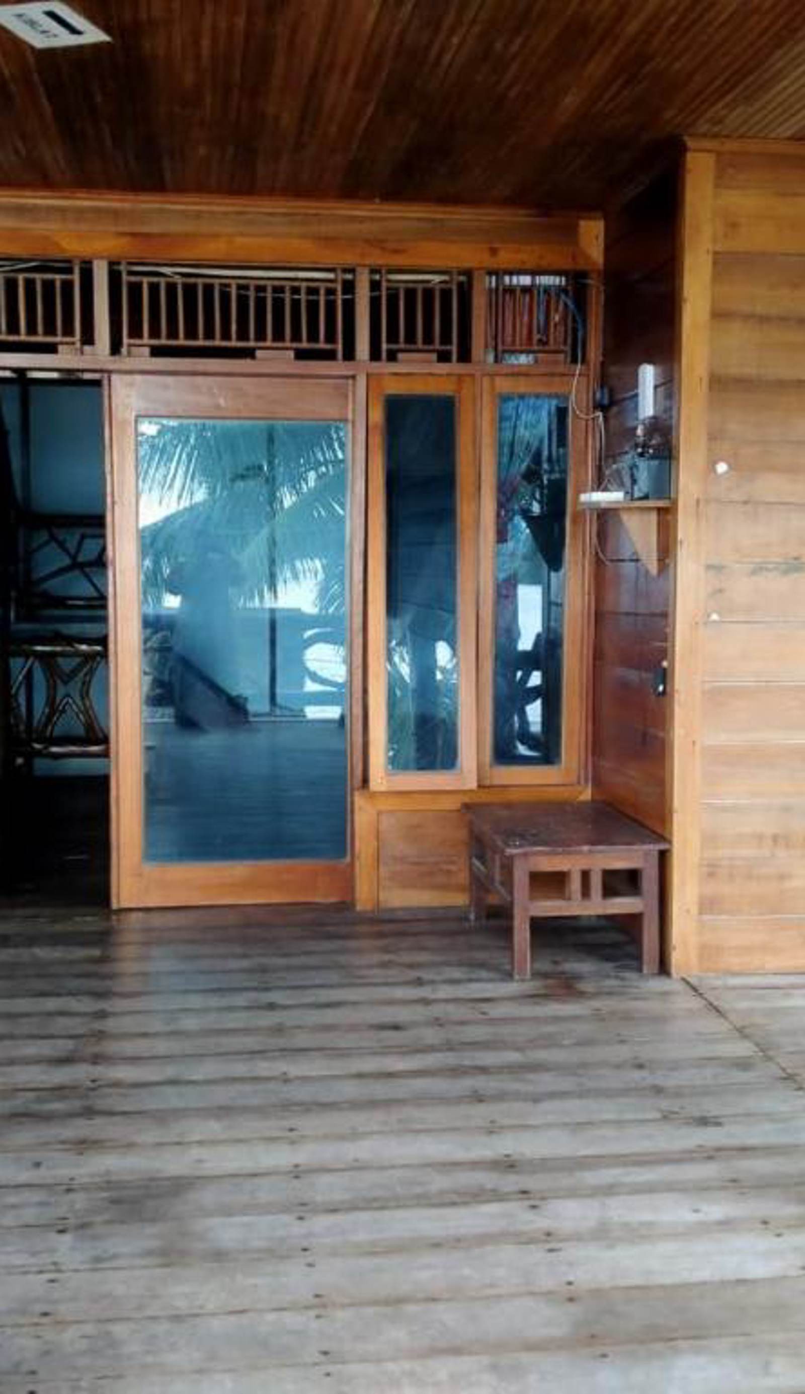 Kutnalek Surf Camp Siberut