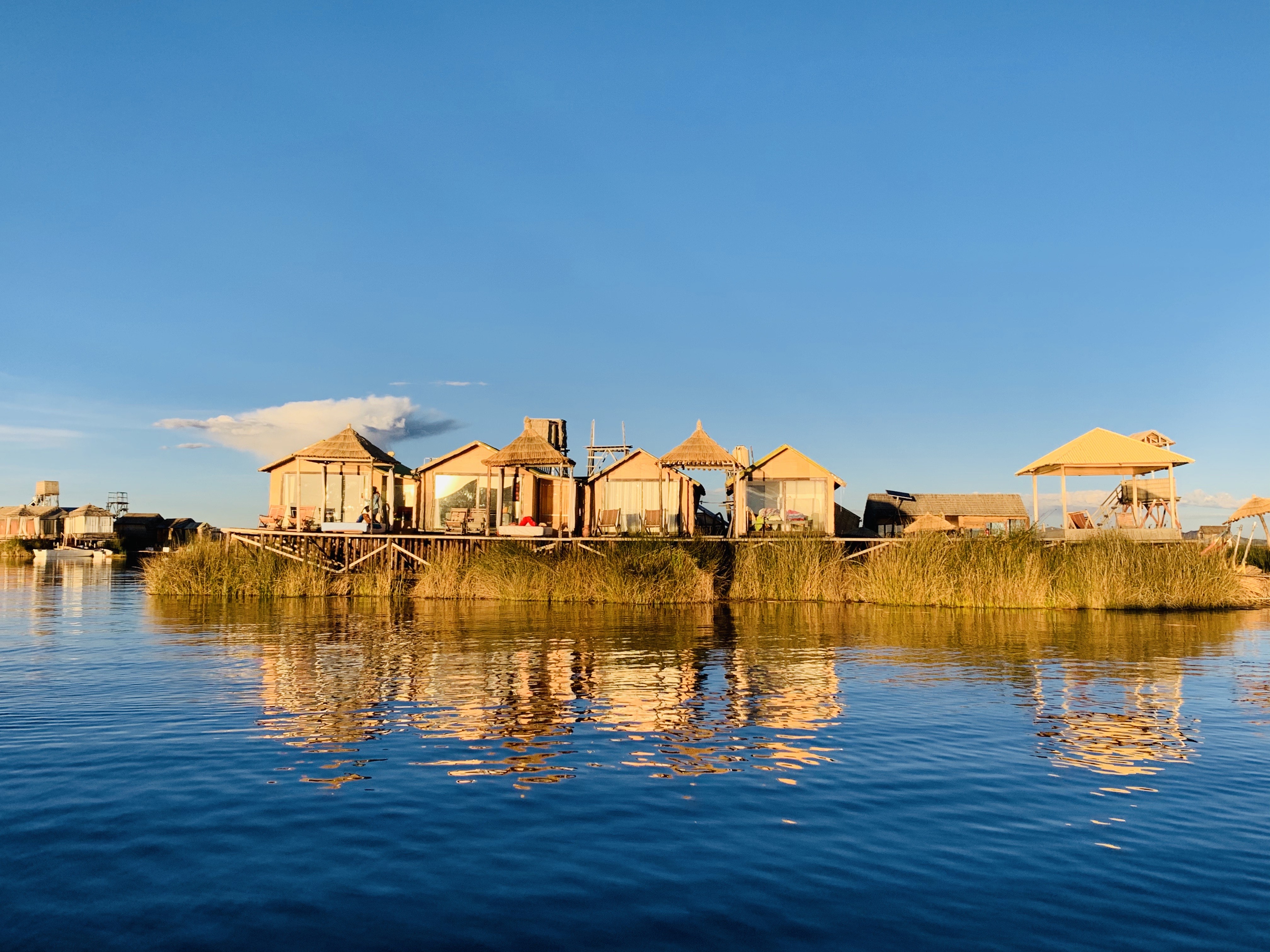 Uros Titicaca Lodge