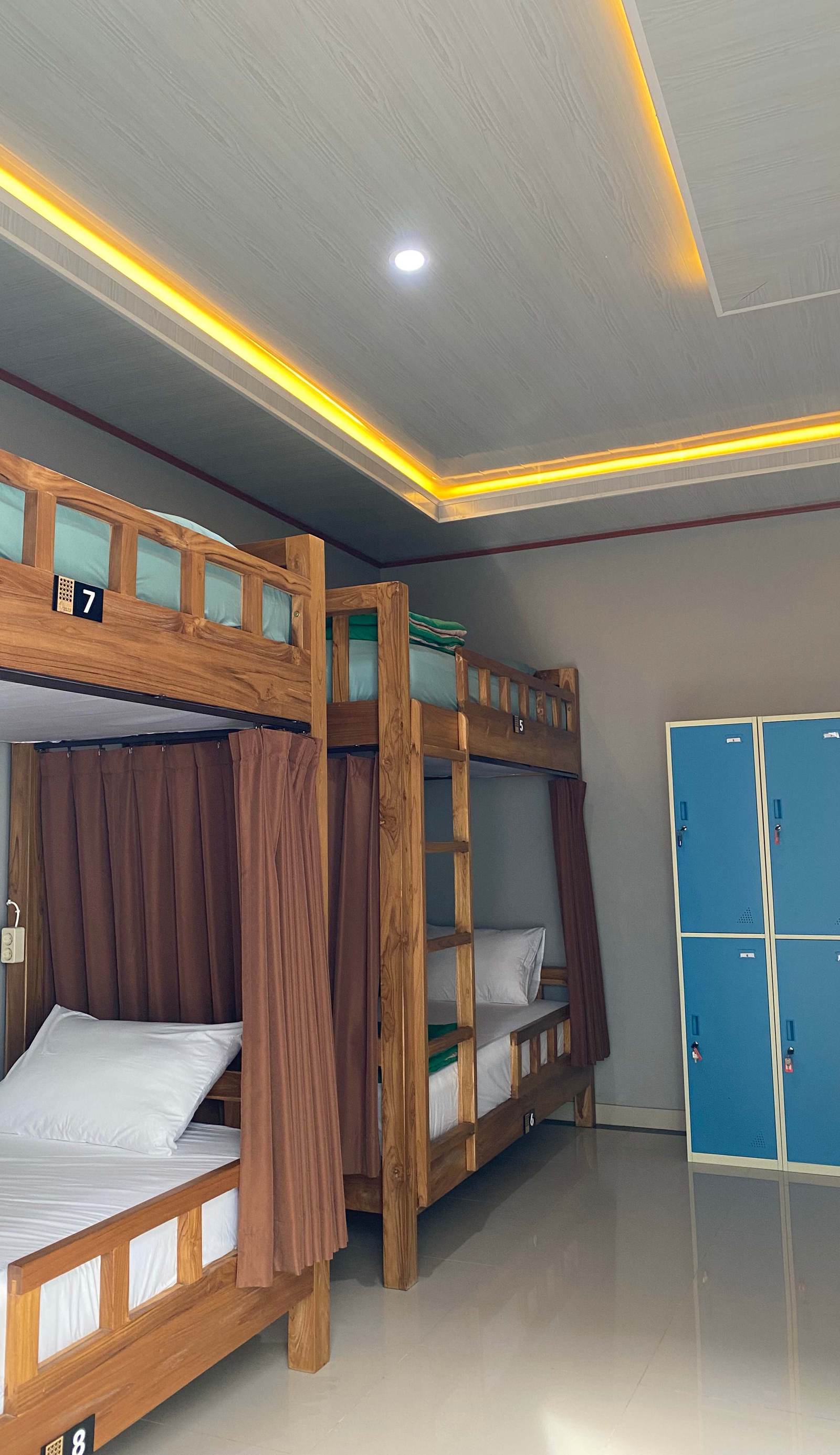 The Tis Guesthouse and Hostel
