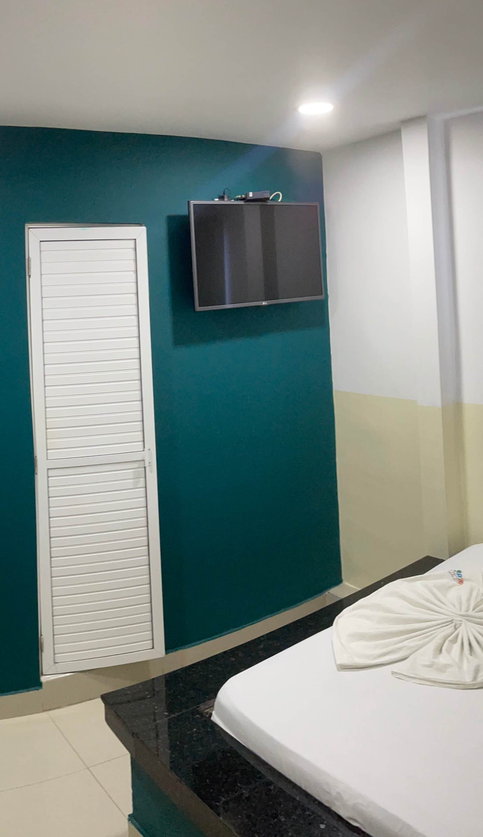 Hotel Dcolors