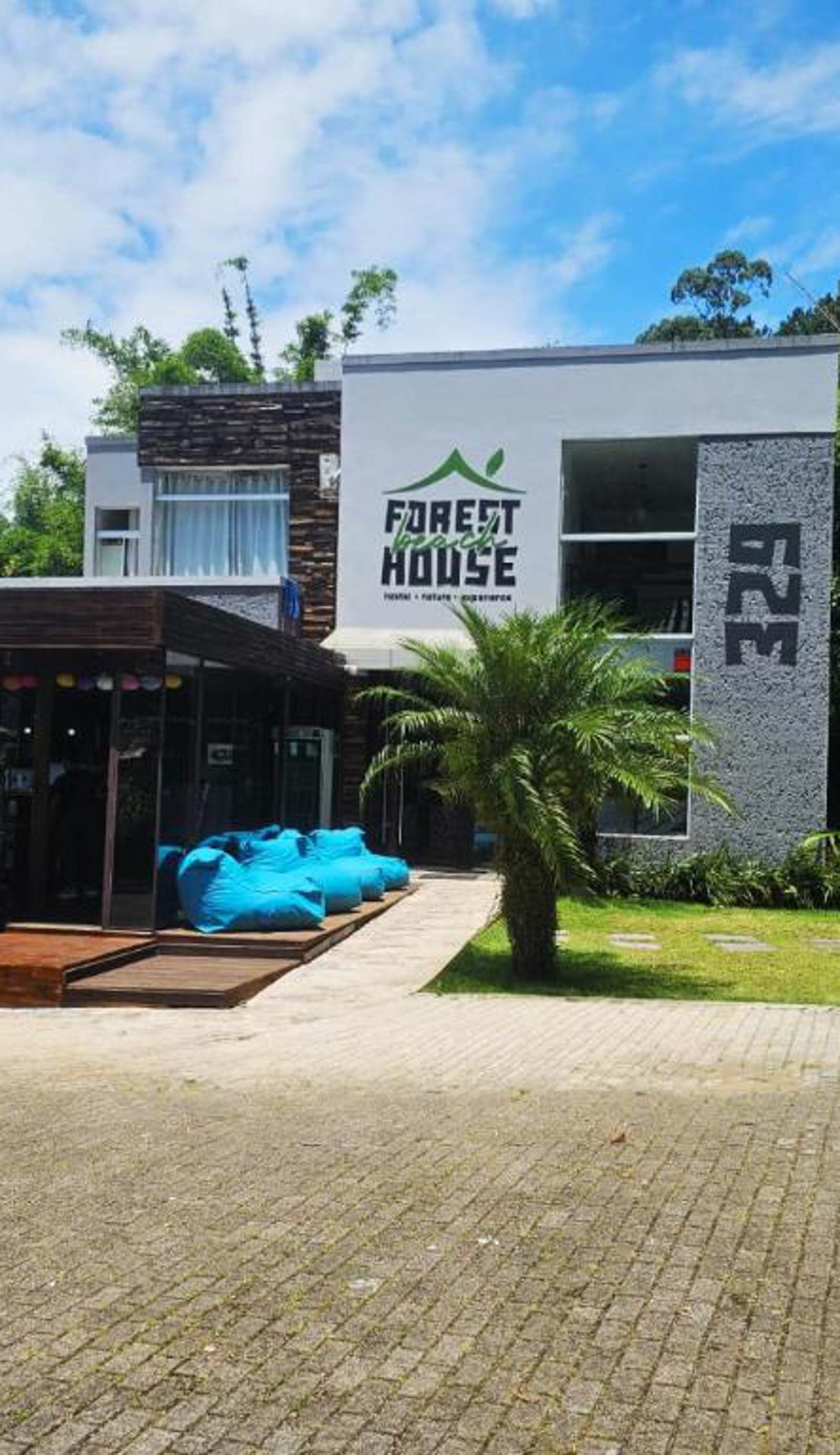 Foresthouse Beach Hostel