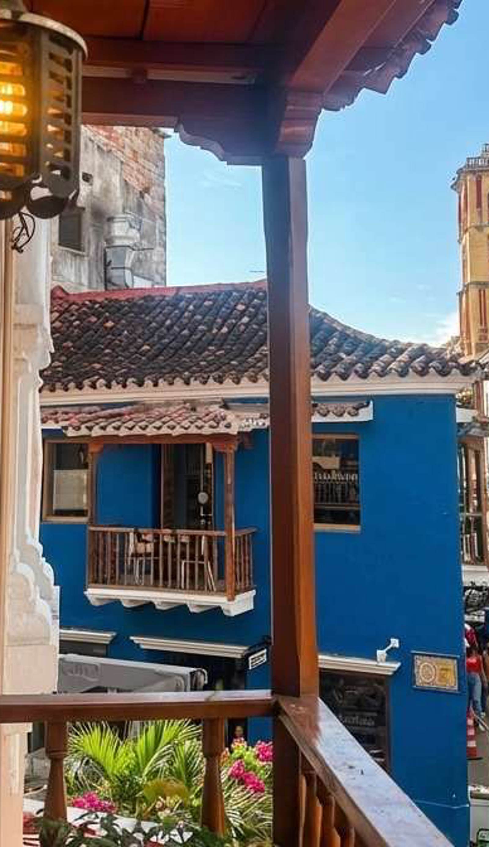 Ethnic Thematic Hotel