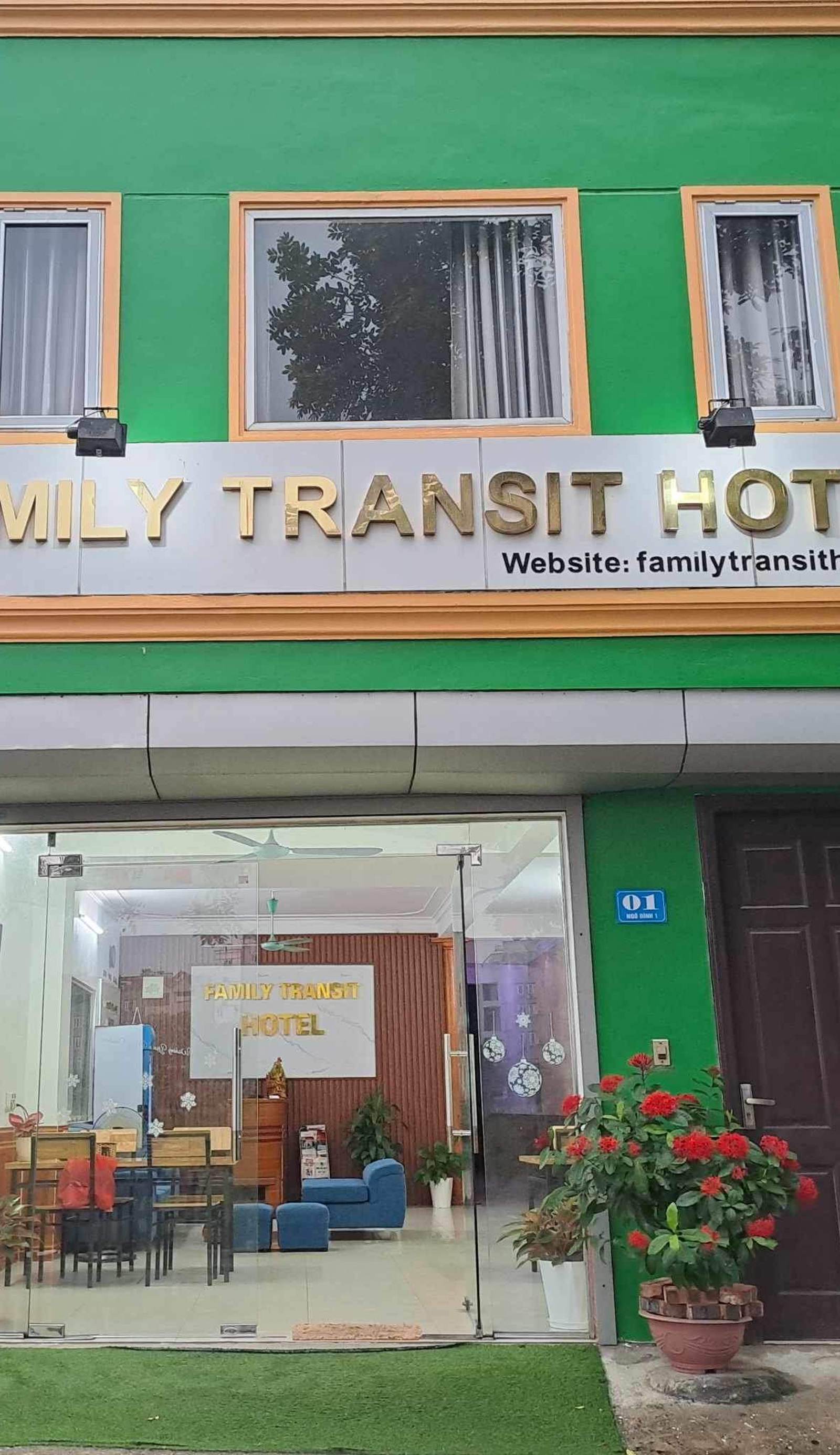 Family Transit Hotel Airport