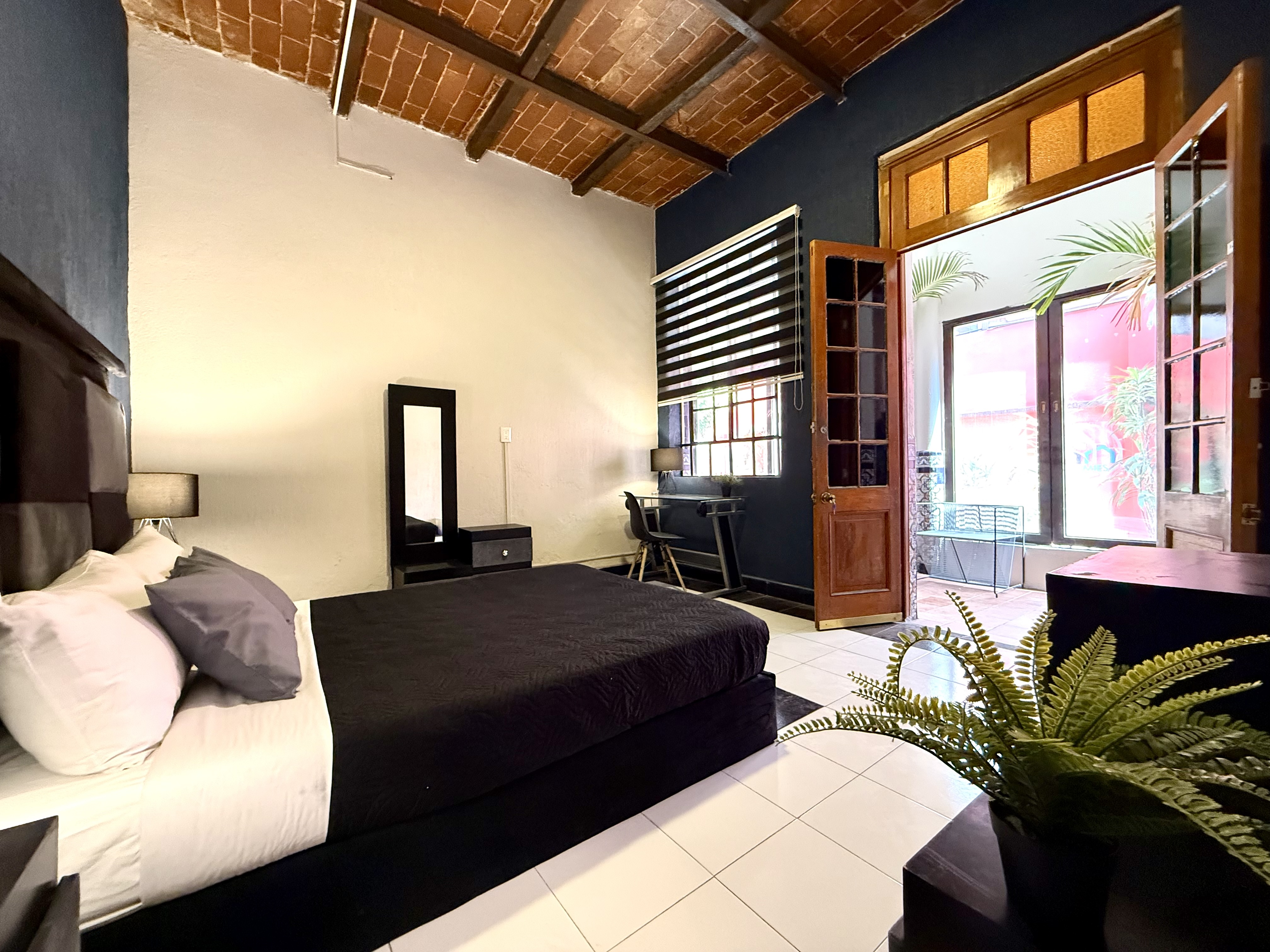 RMS Hostal - Roma Norte