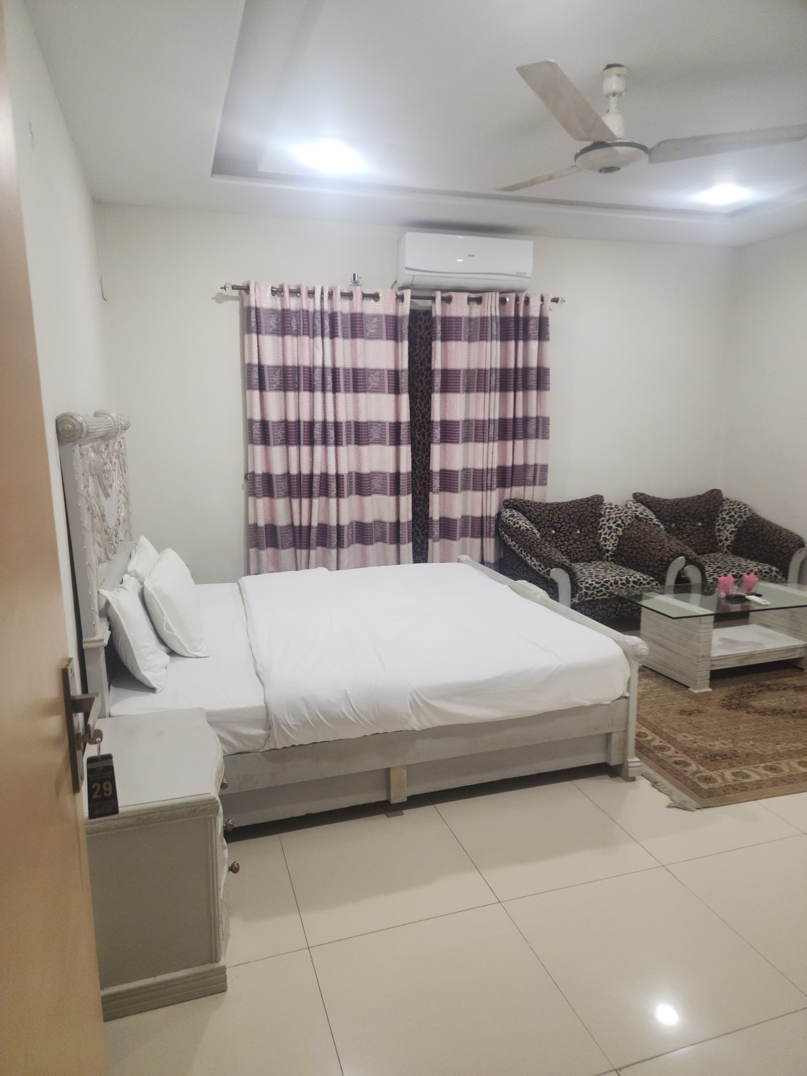 White Rose Guest House