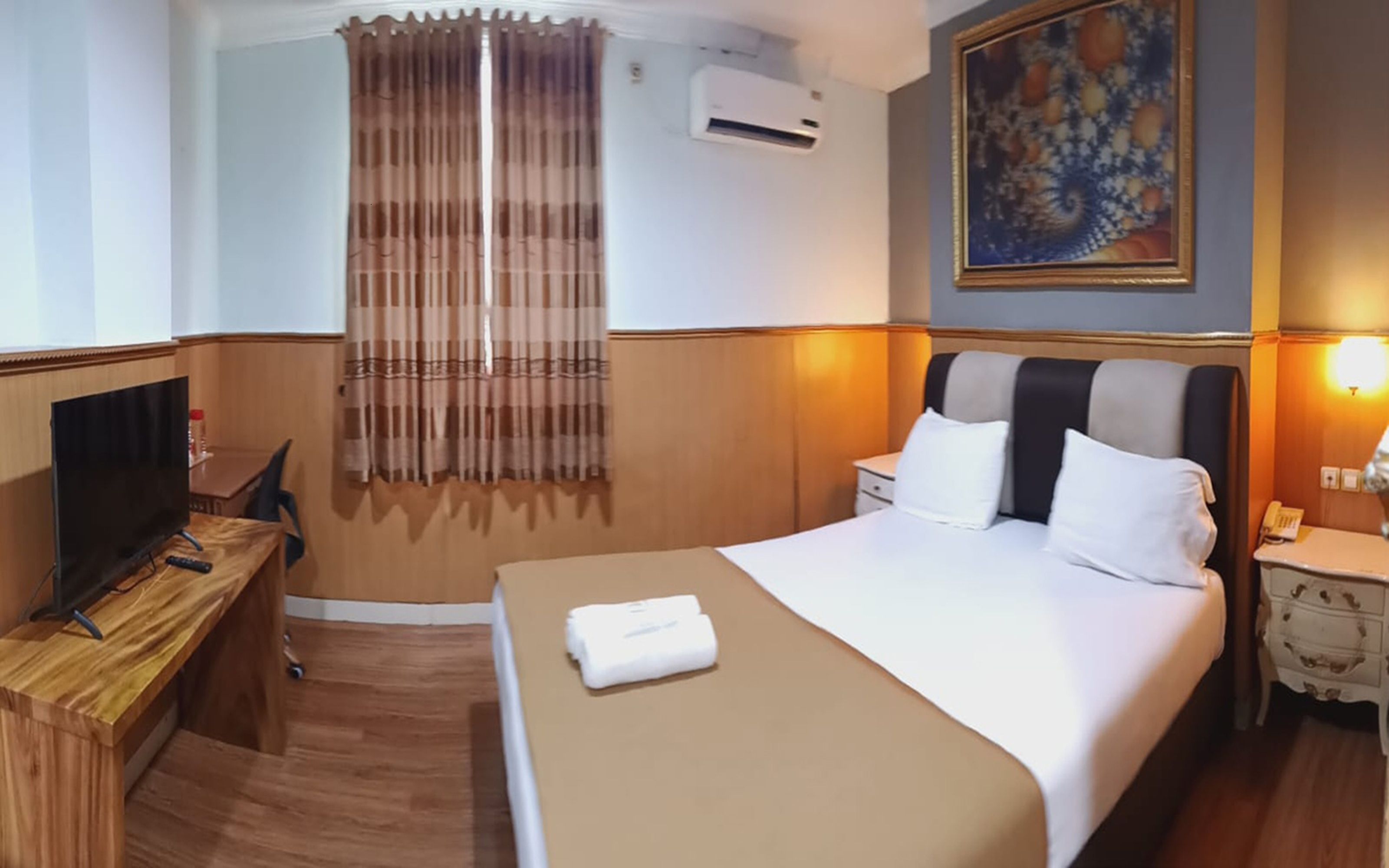 Grand Batik Inn