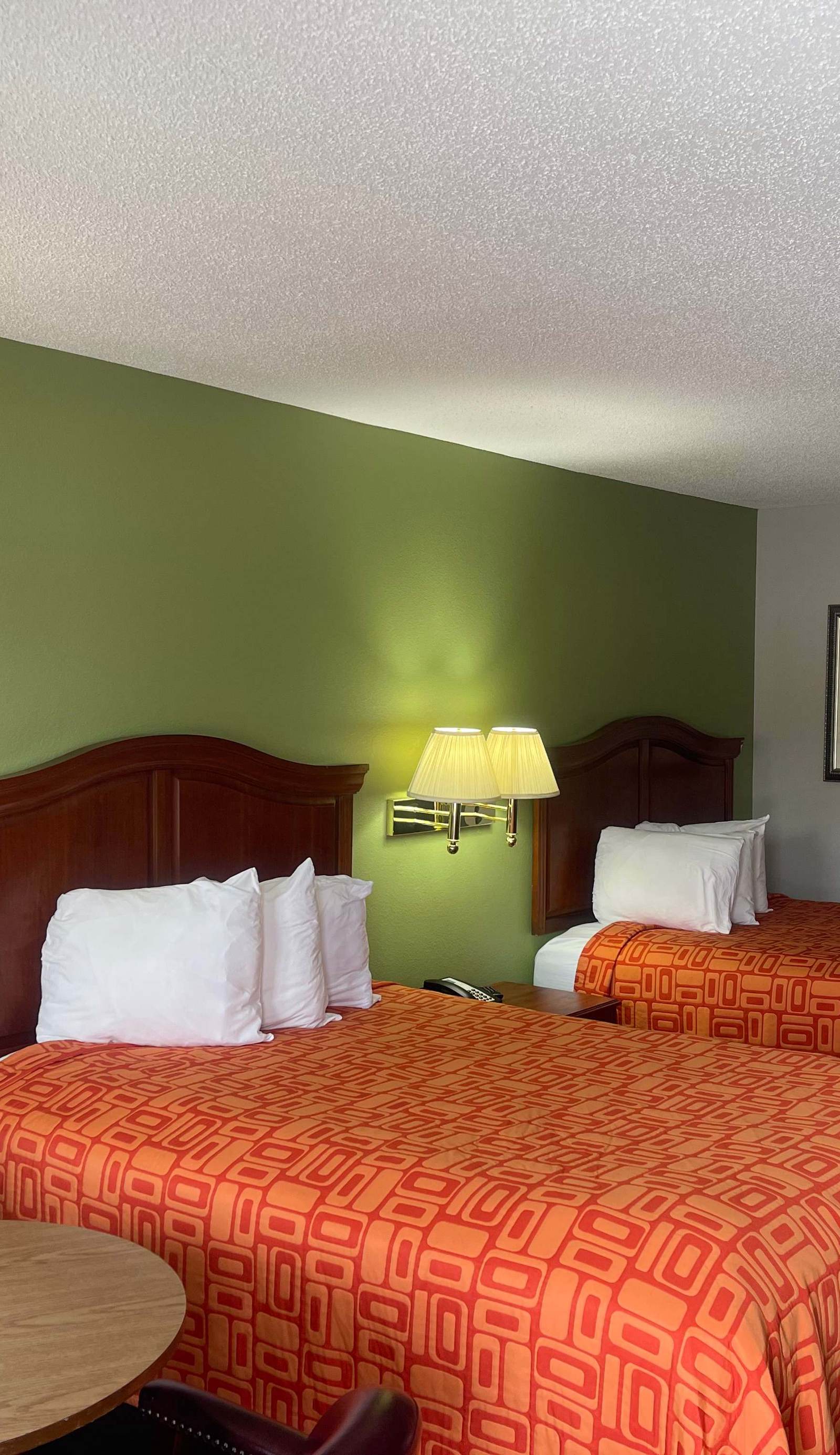 Loyalty inn Hawkinsville
