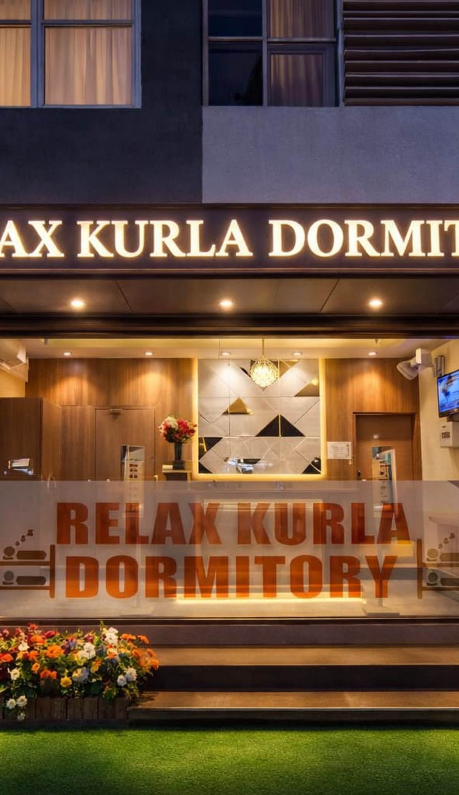 Relax Kurla Dormitory