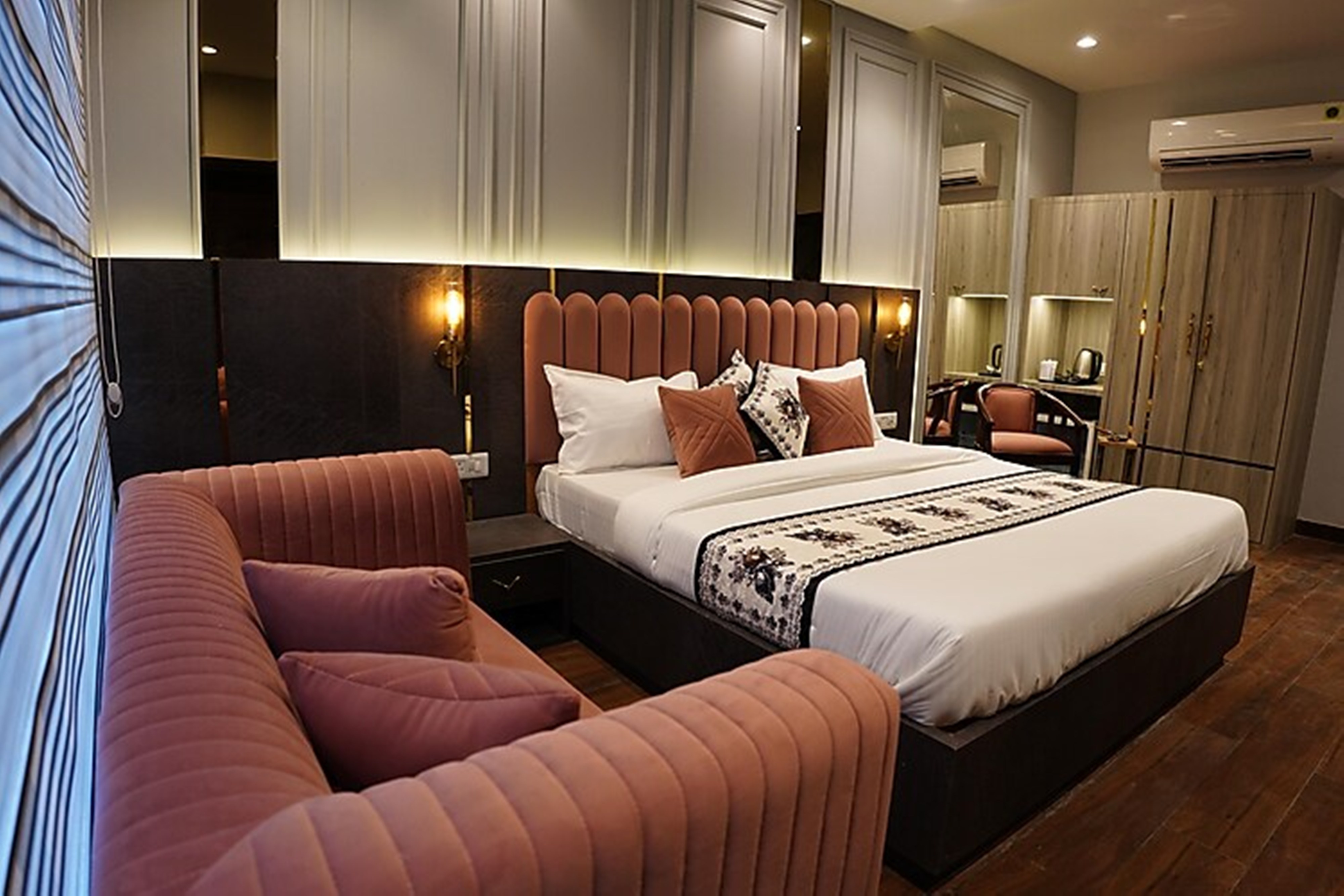 Narison Hotel By Divud Ecom