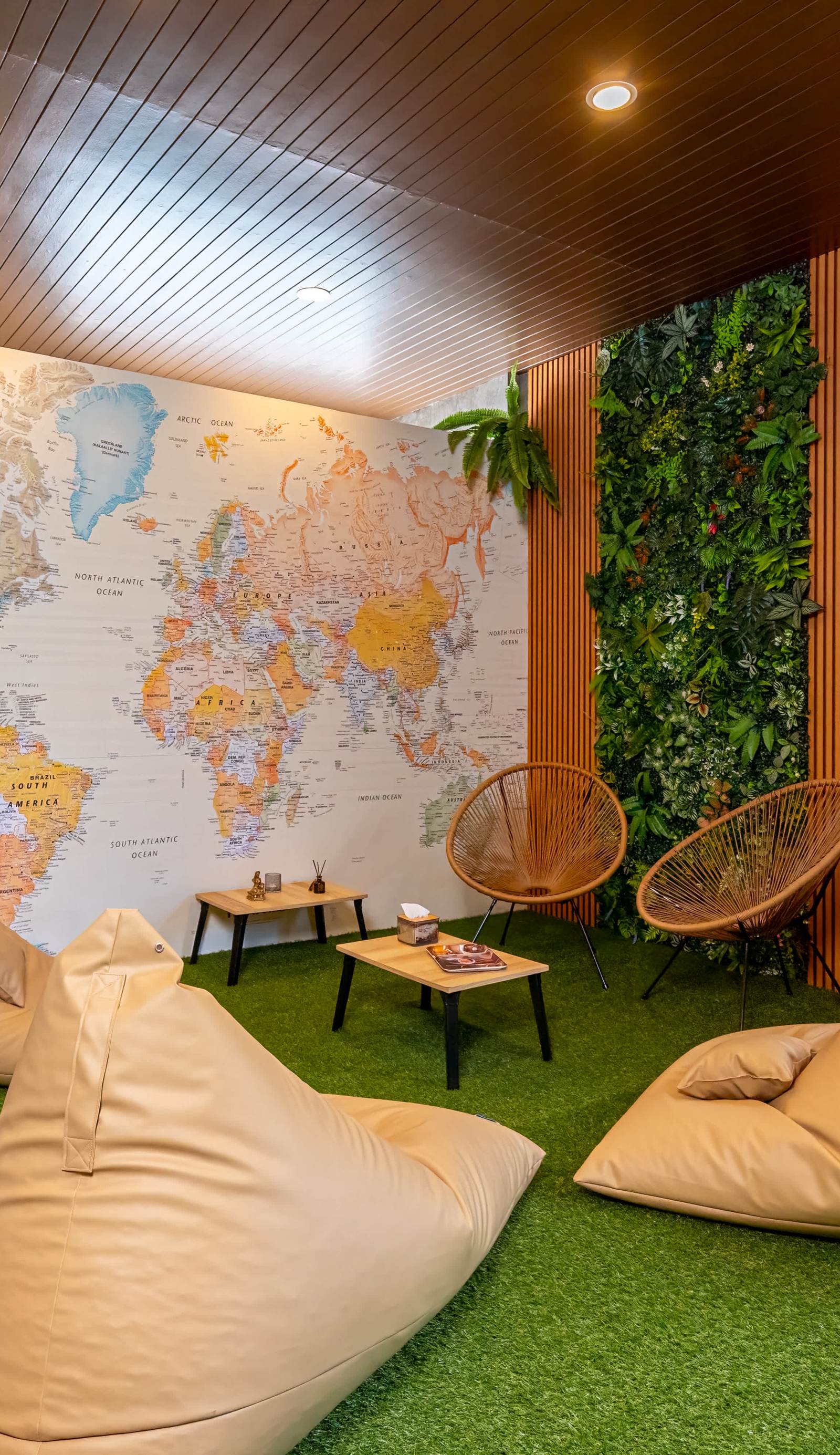 Mitsu Guesthouse