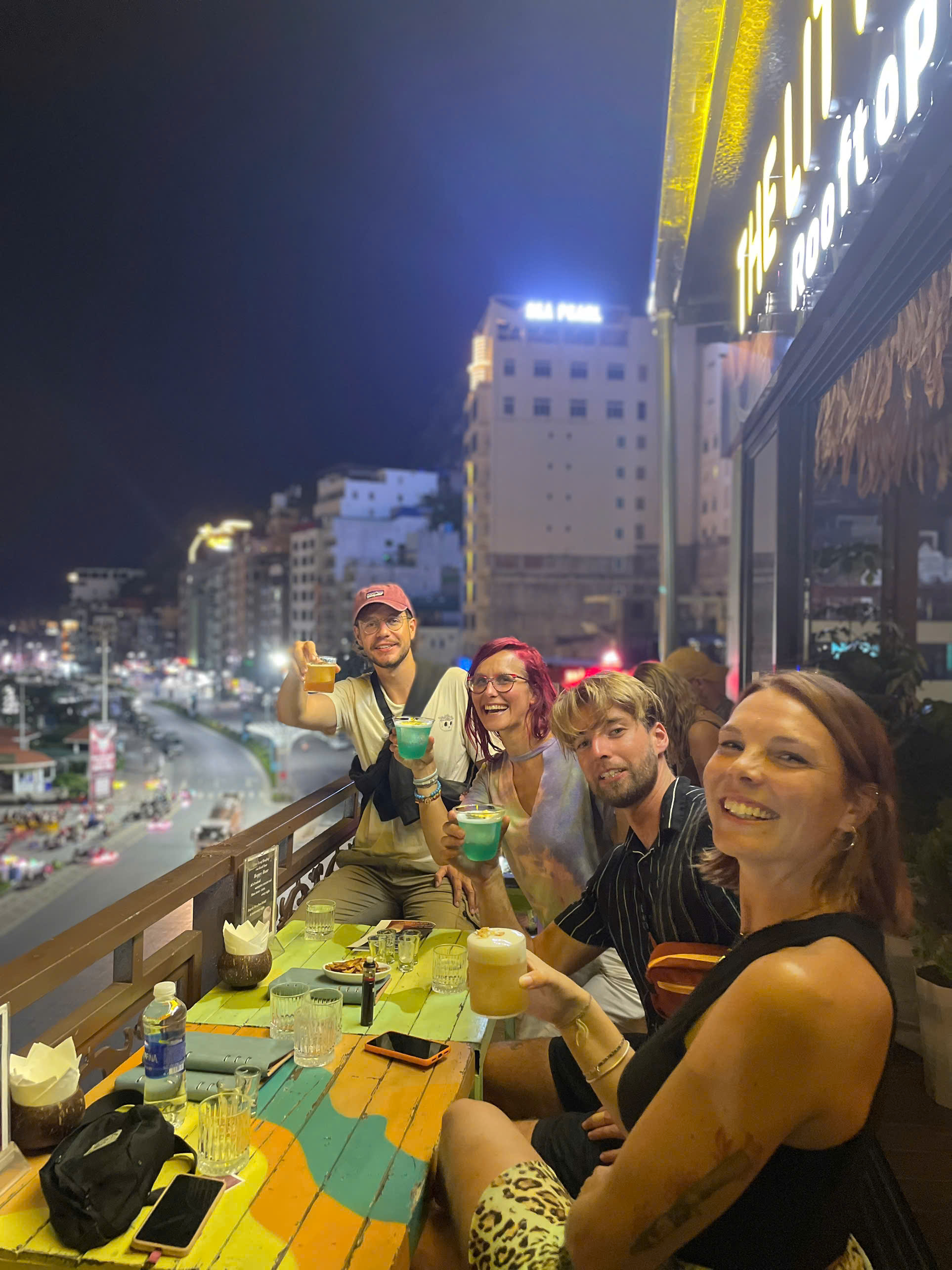 The Little Leaf Hostel & Rooftop Bar