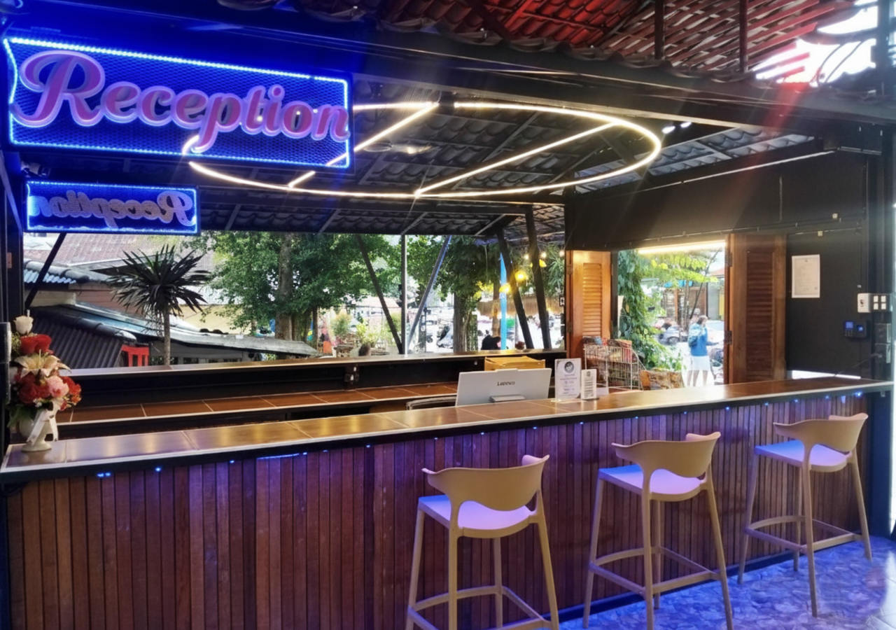 Summer Club2 Hostel and Cafe Aonang