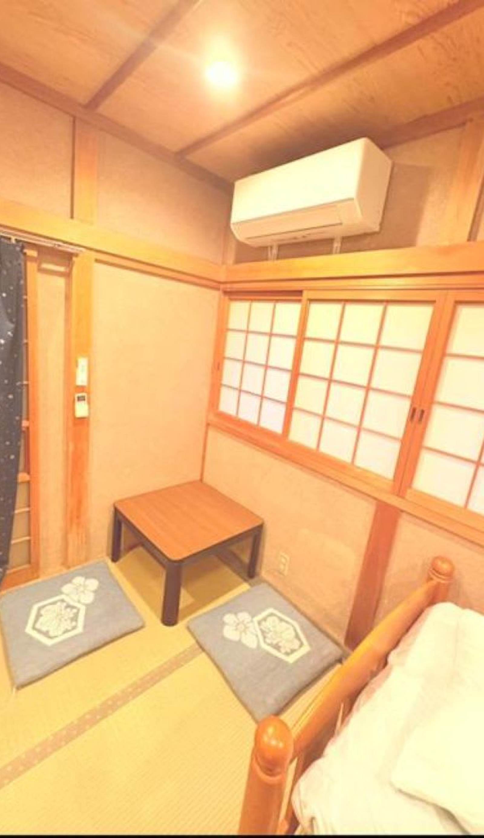 Koyasan GuestHouse Laugh Tale