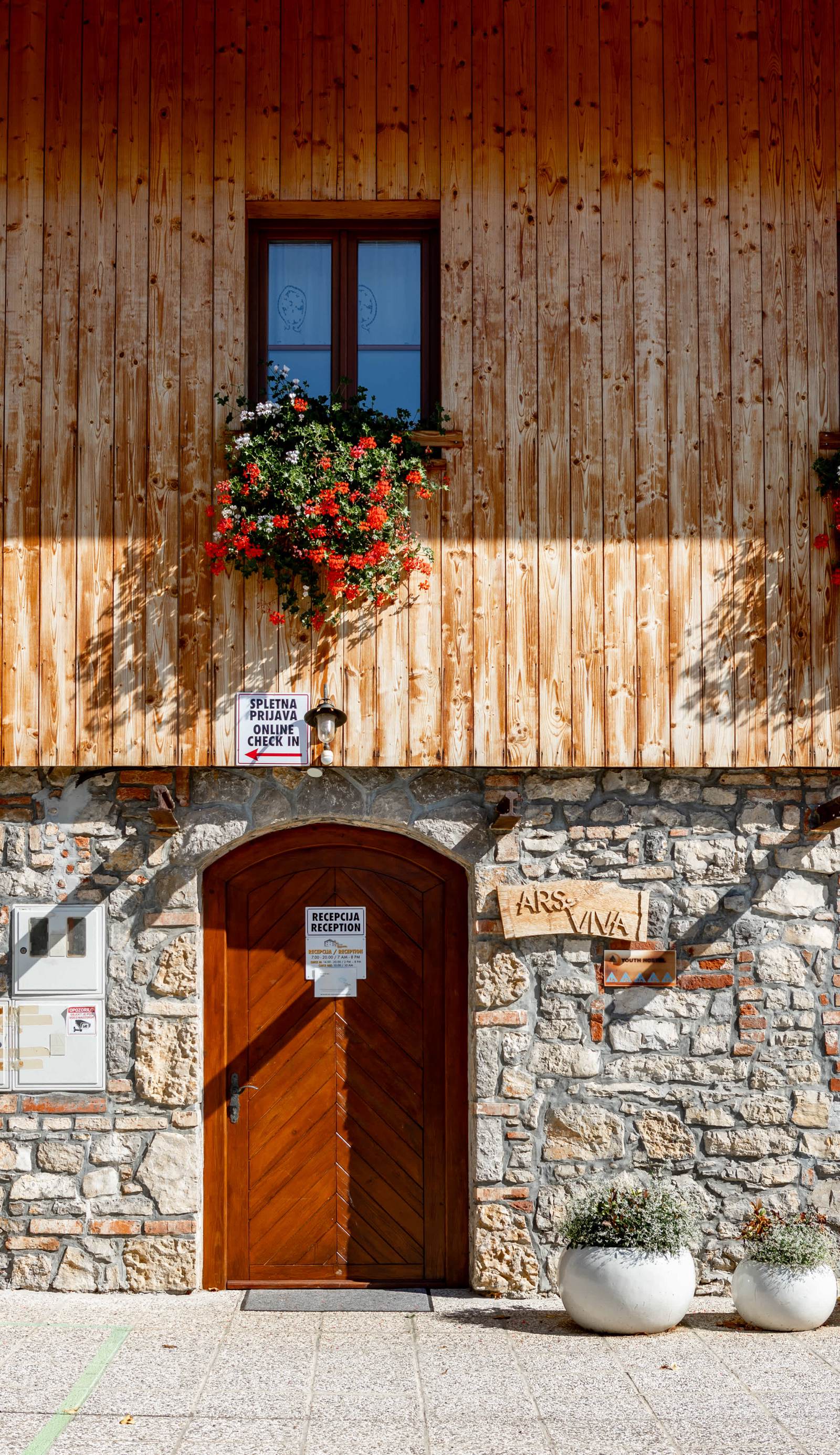 Youth Hostel Arsviva