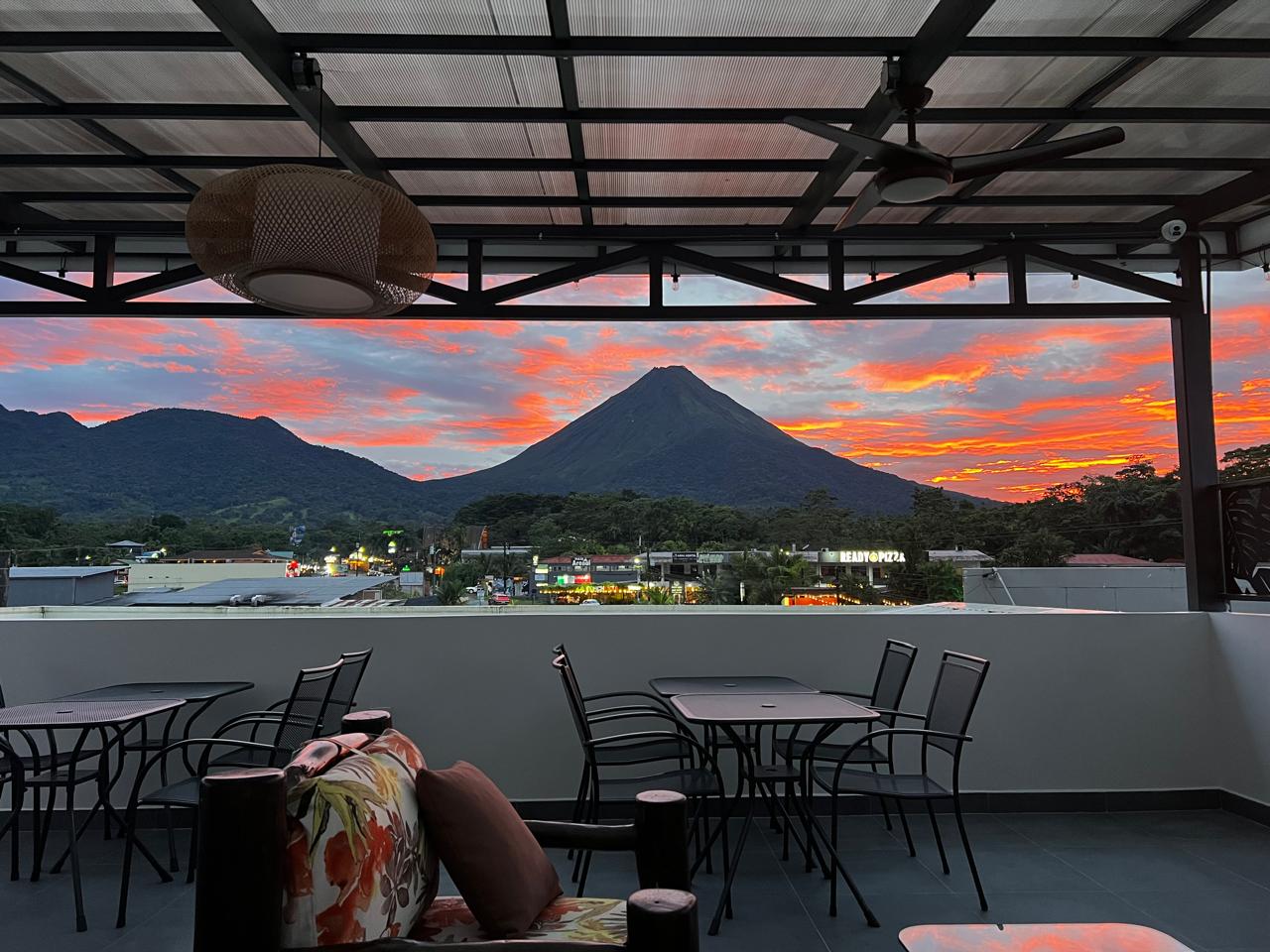 Hostel Arenal Regina