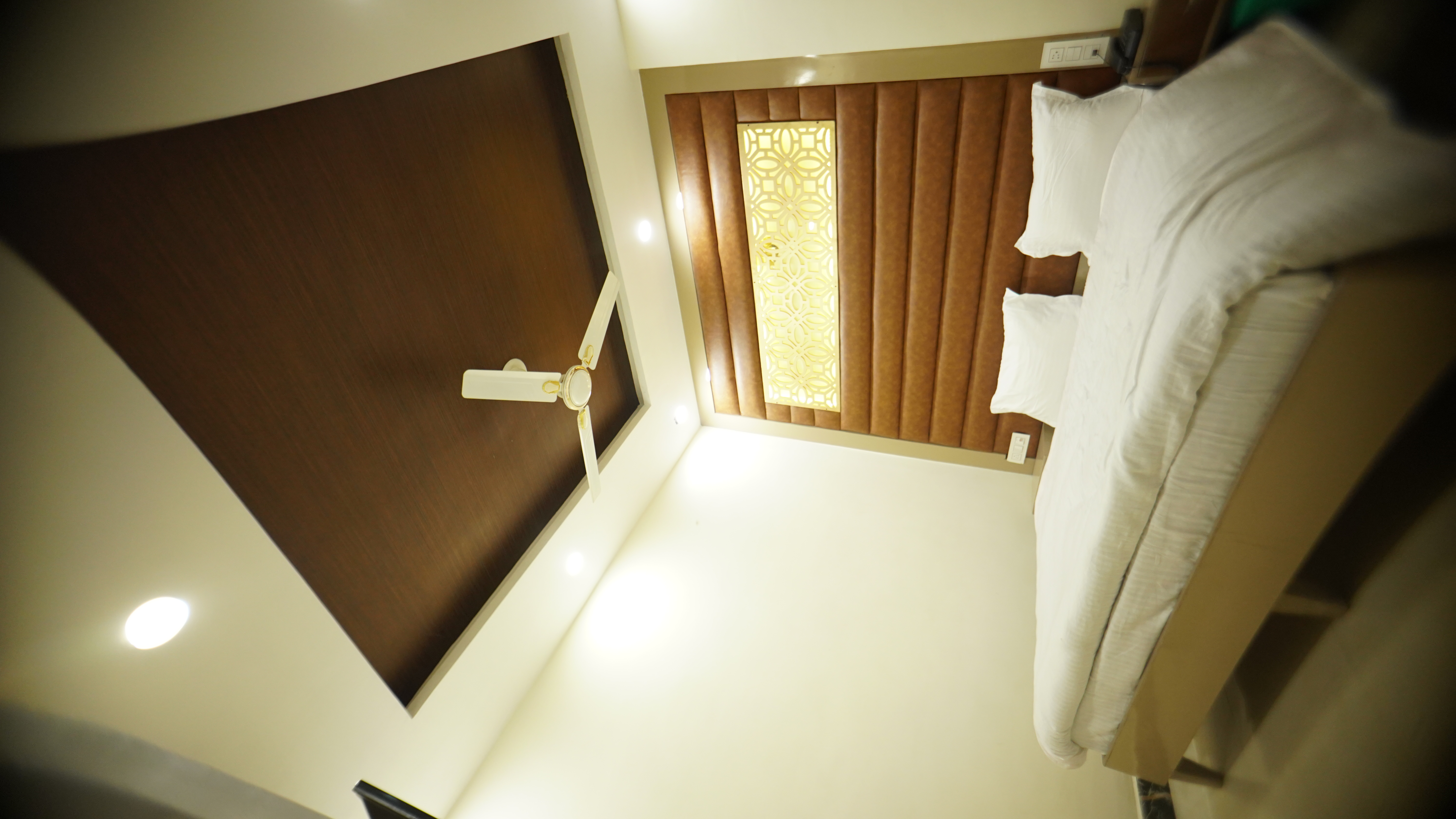 Hotel Soluxe