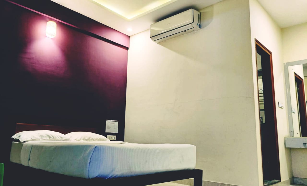Hotel Kabab Junction