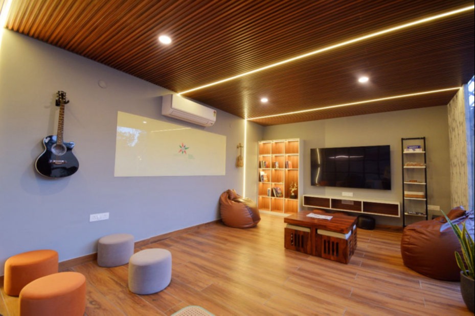 Hotel Shikha