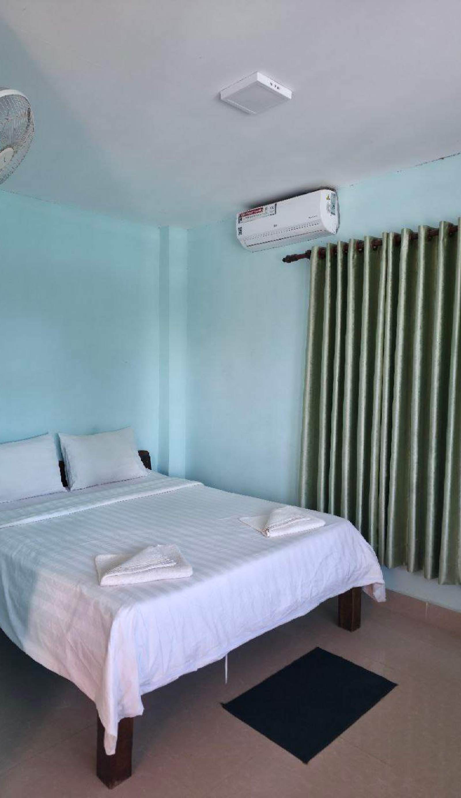 Island Boutiqe Koh Rong Hostel