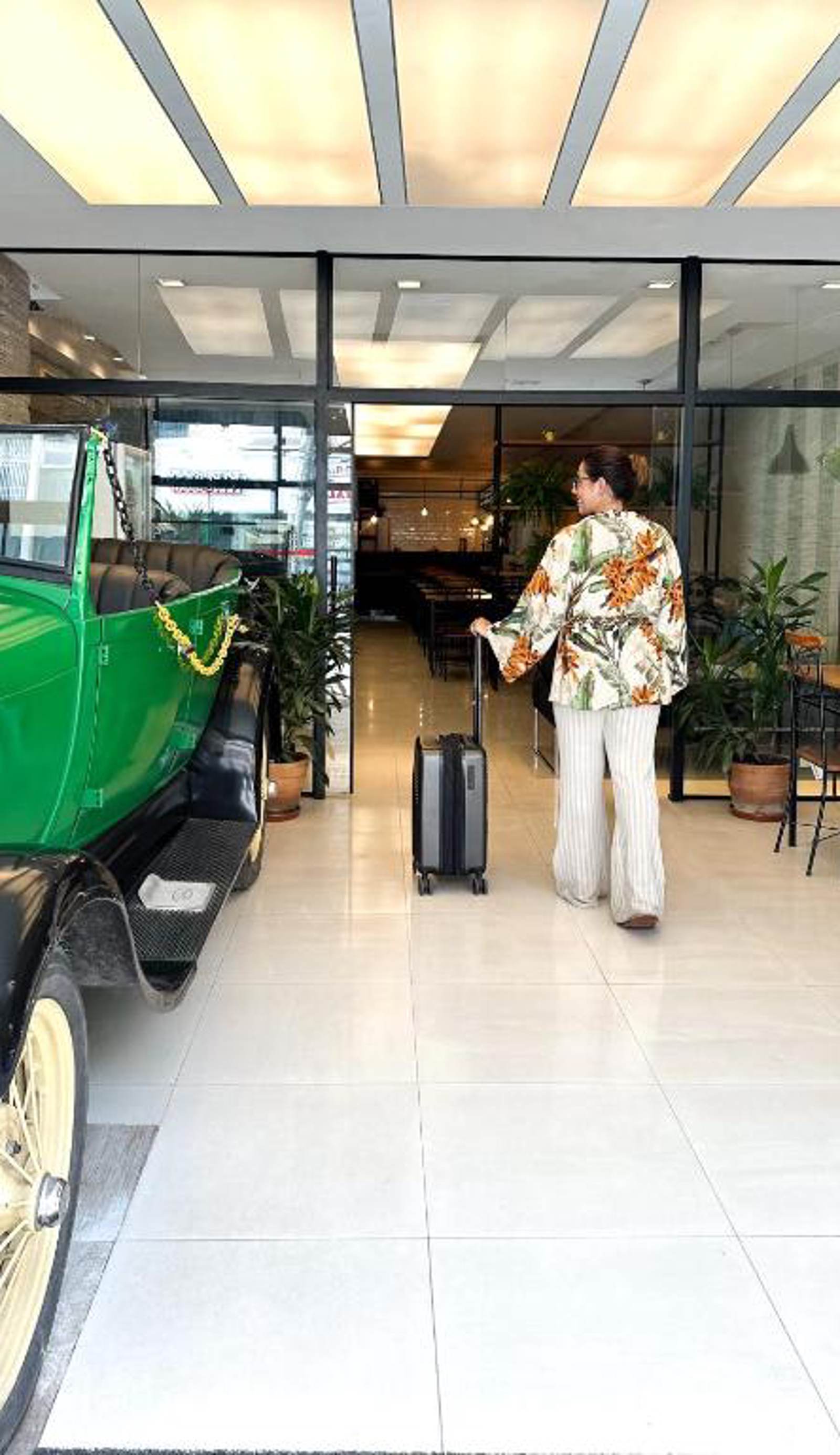 HMG Suites Inn Praia