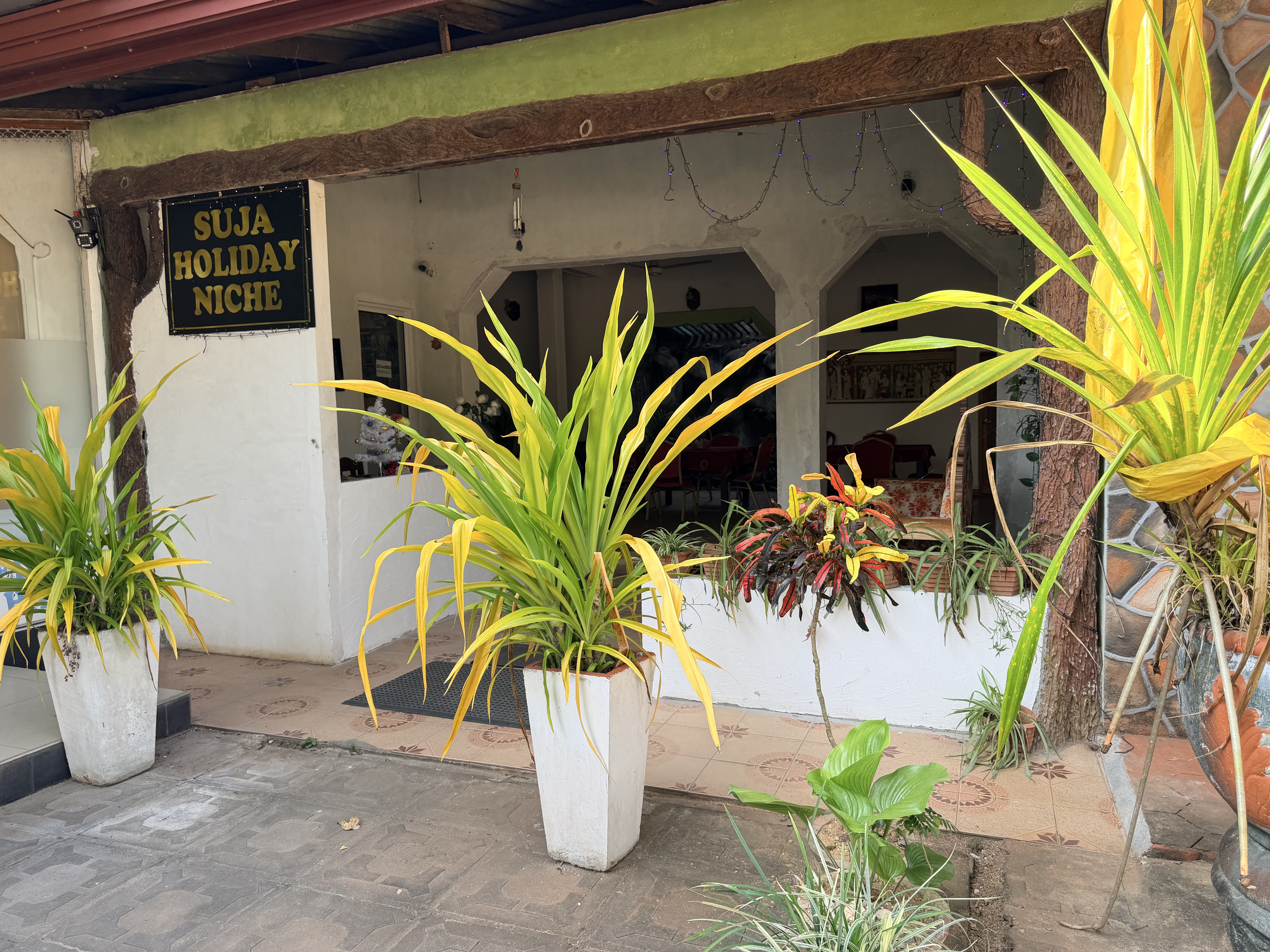 Suja Holiday Hostel
