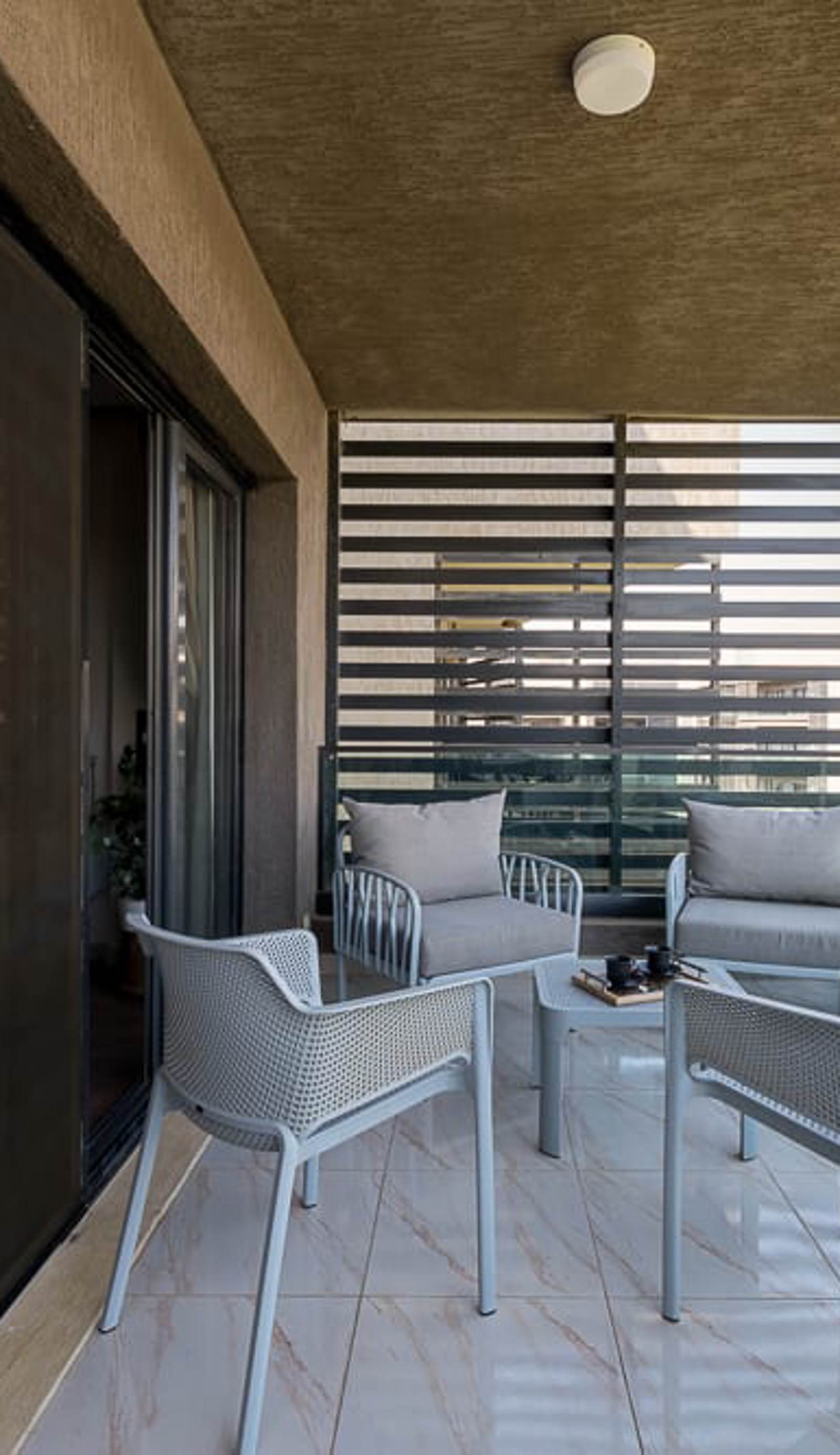 Madinaty Modern 3BR with Garden Views