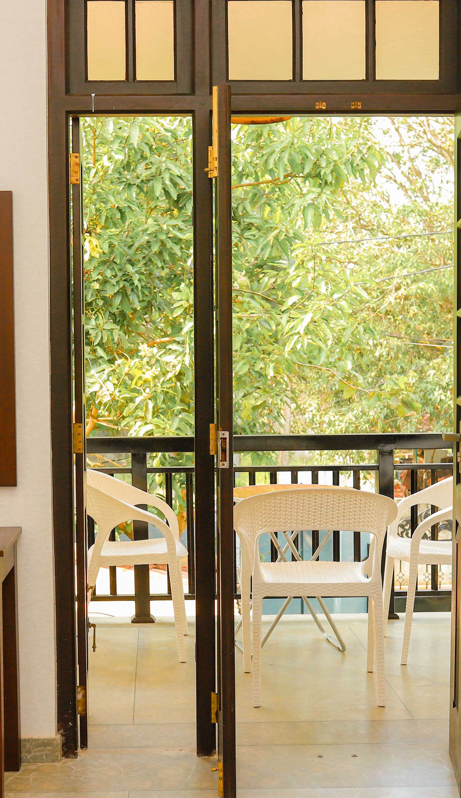 AYUBELLO Hostel & Suites